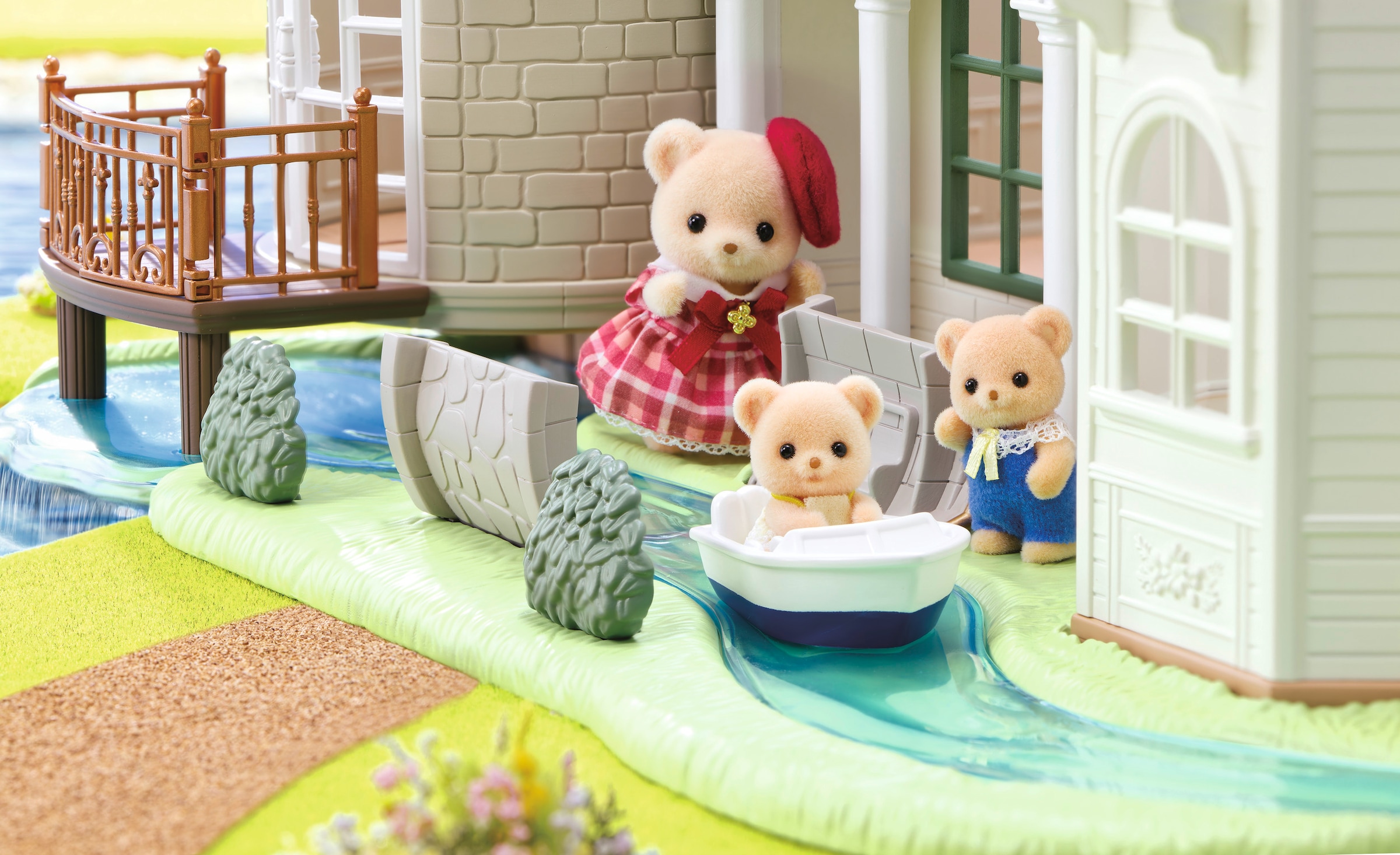 Sylvanian Families Spielwelt »Villa am Fluss«