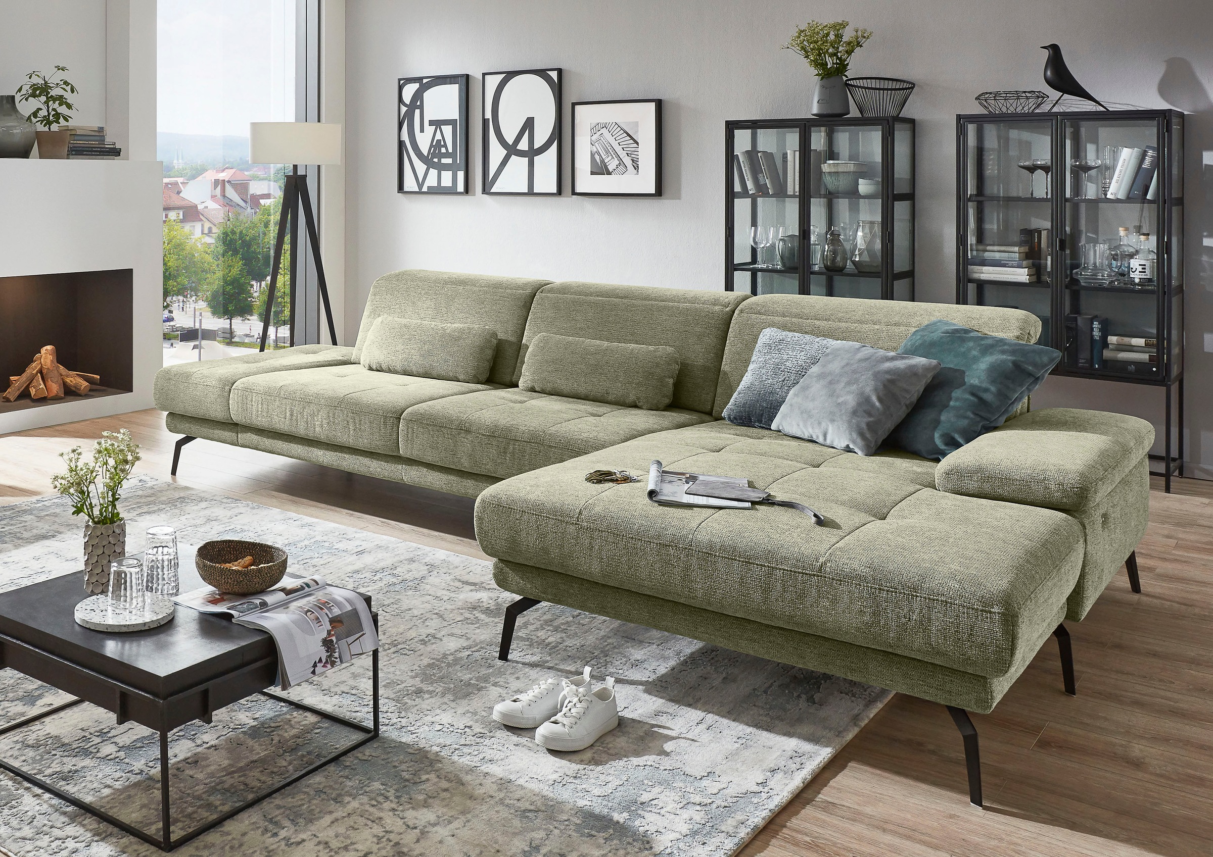 Die PlanBar Ecksofa »MP-IN20126 L-Form mit Kaltschaum-Polsterung«, mit Kopfteilverstellung, optional Sitztiefen- & Armteilverstellung