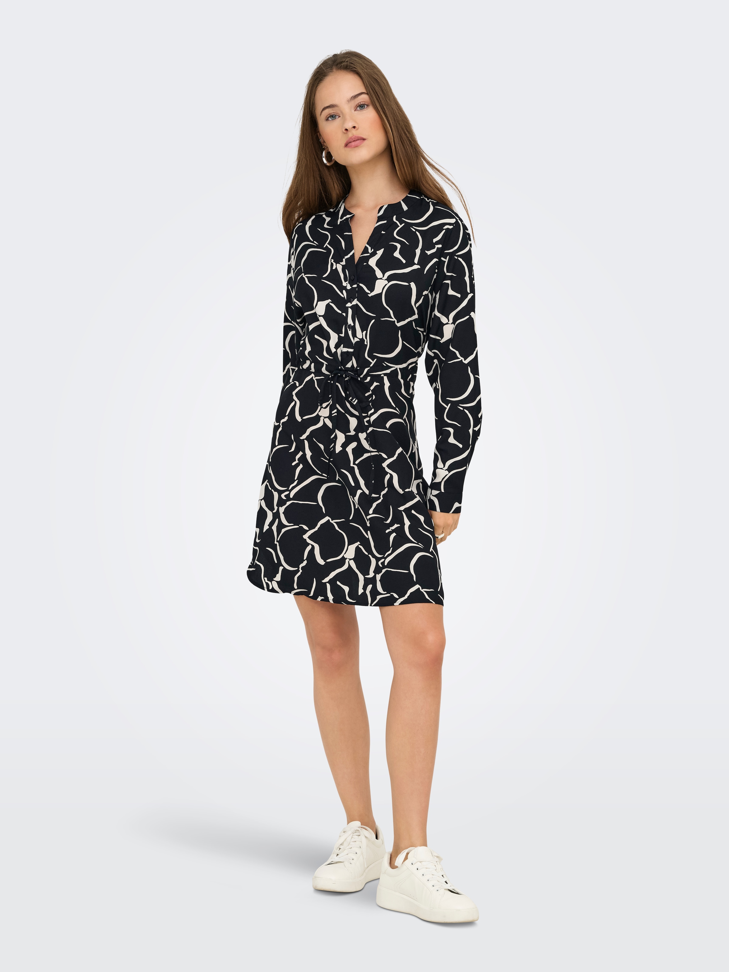 ONLY Druckkleid »ONLCORY L/S V-NECK TUNIC«, Sommerkleid