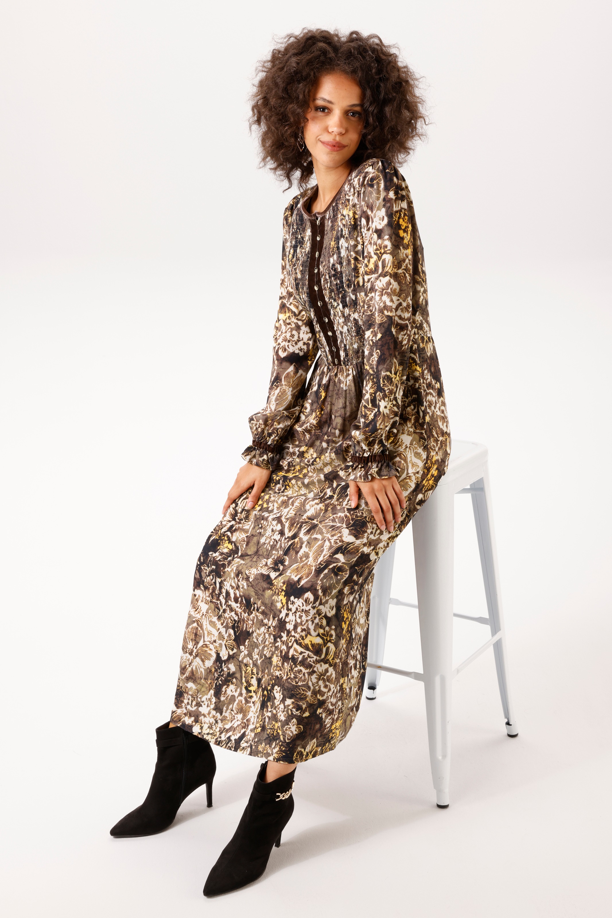 Aniston CASUAL Maxikleid mit farbharmonischen Blumendruck - NEUE KOLLEKTION