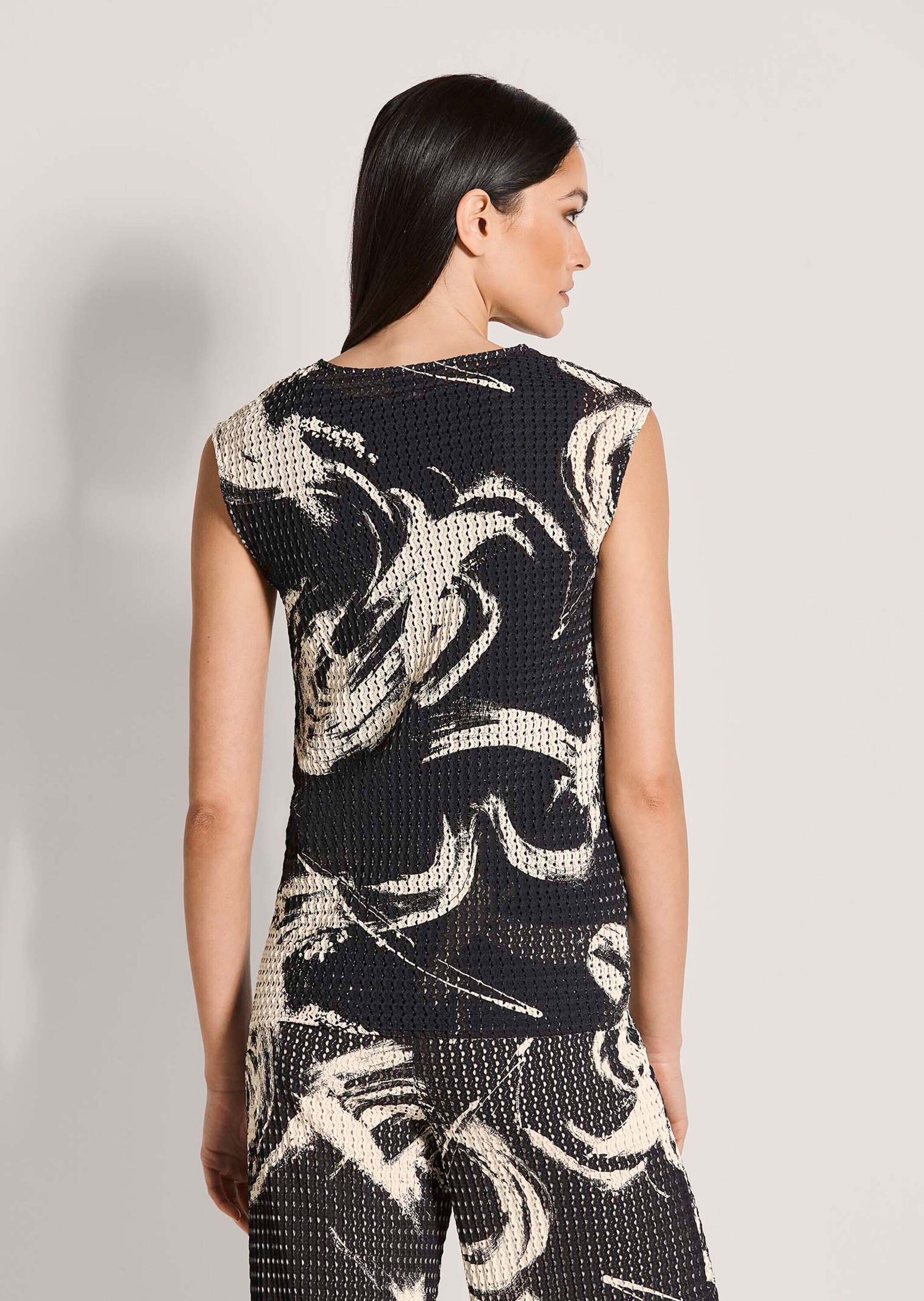 MADELEINE Trägertop »Jerseyshirt Ajourshirt mit grafischem Muster« Ajour-Qualität