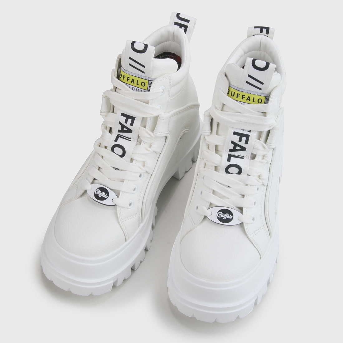 Buffalo Schnürboots »ASPHA NC MID«  Plateauboots, Schnürstiefelette, High Top Sneaker in monochromer Optik