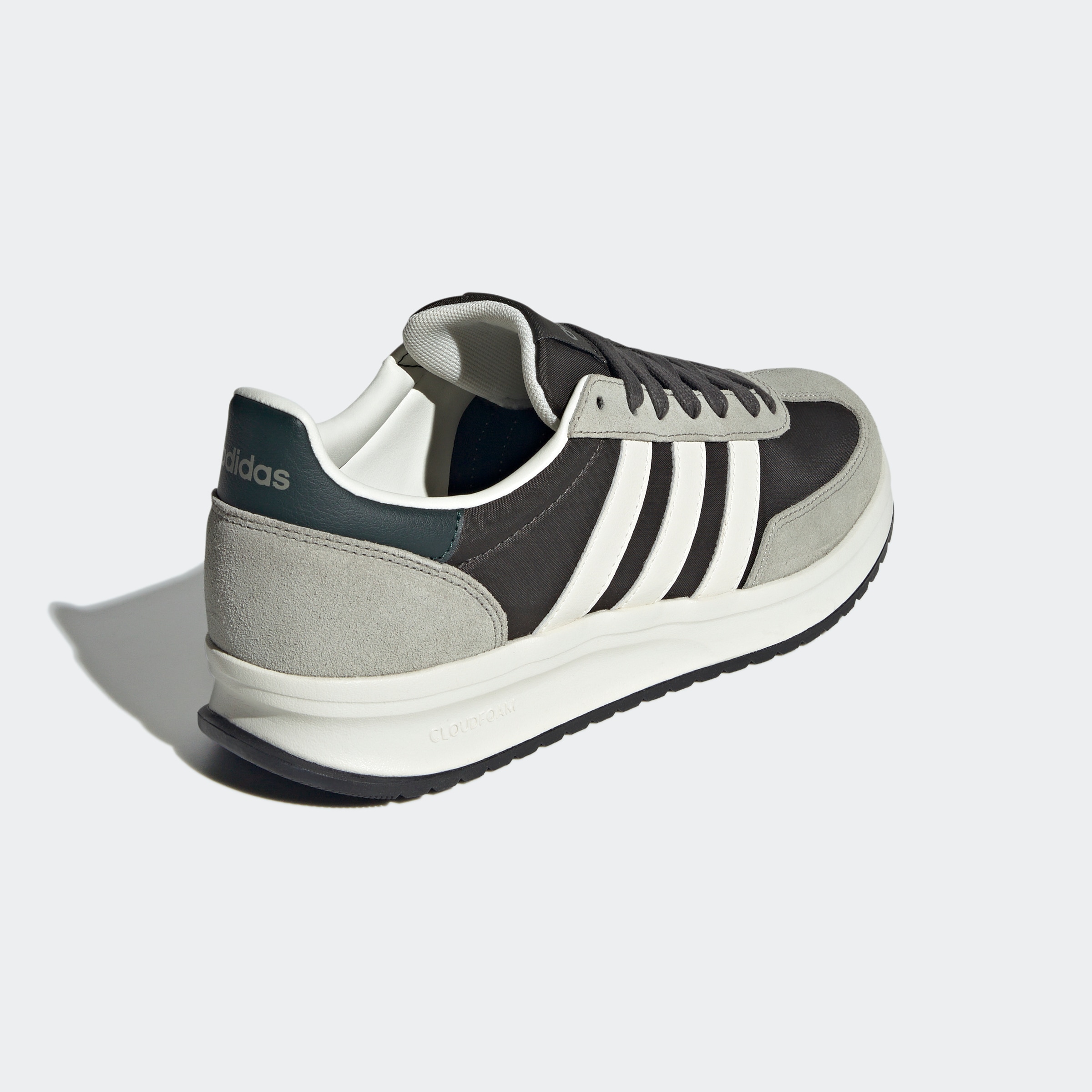adidas Sportswear Sneaker »RUN 70S 2.0«, inspiriert vom Design des adidas SL72