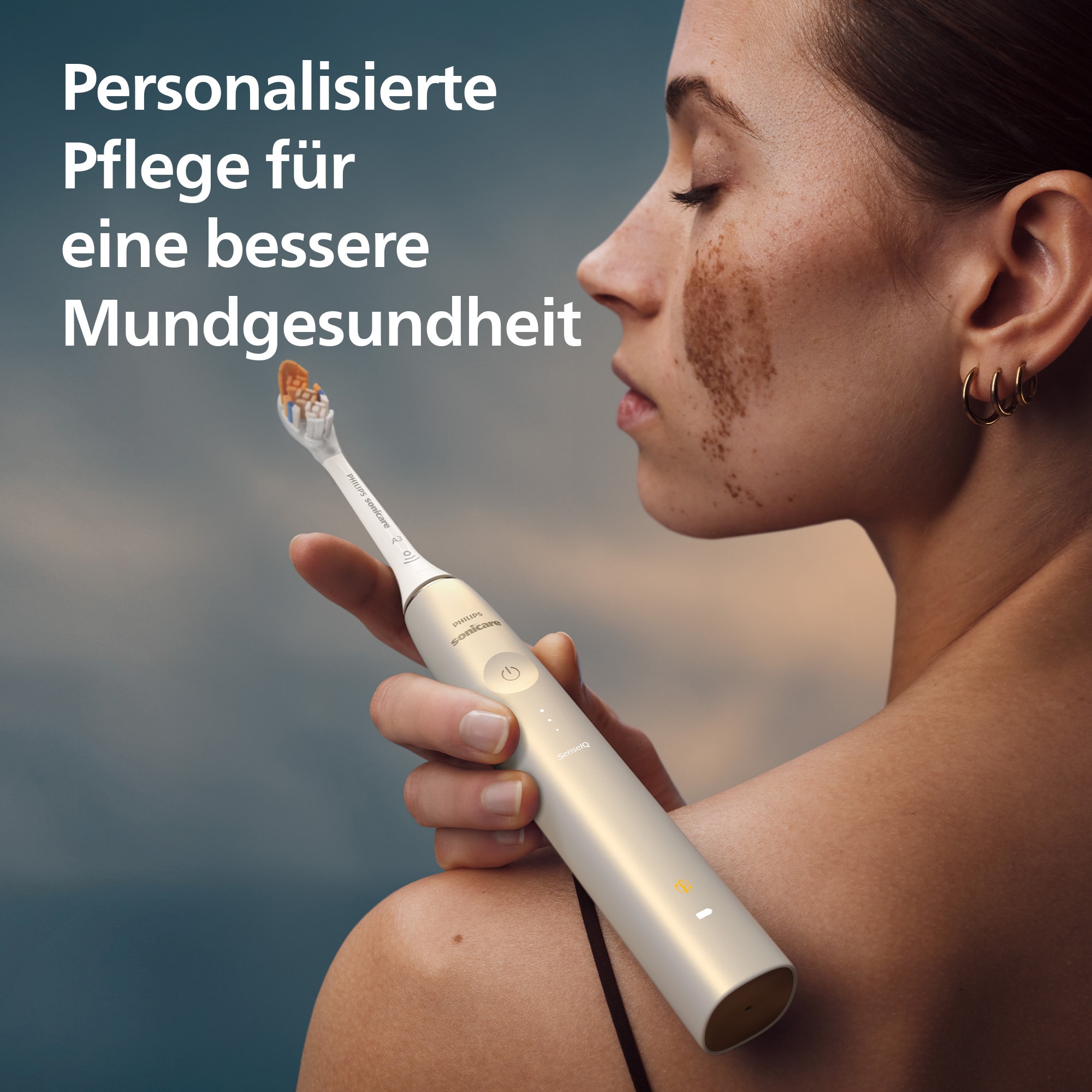 Philips Sonicare Elektrische Zahnbürste »DiamondClean Prestige 9900 HX9992« 2 Stk. Aufsteckbürsten mit integriertem Drucksensor, 5 Putzprogramme, inkl. Ladeetui