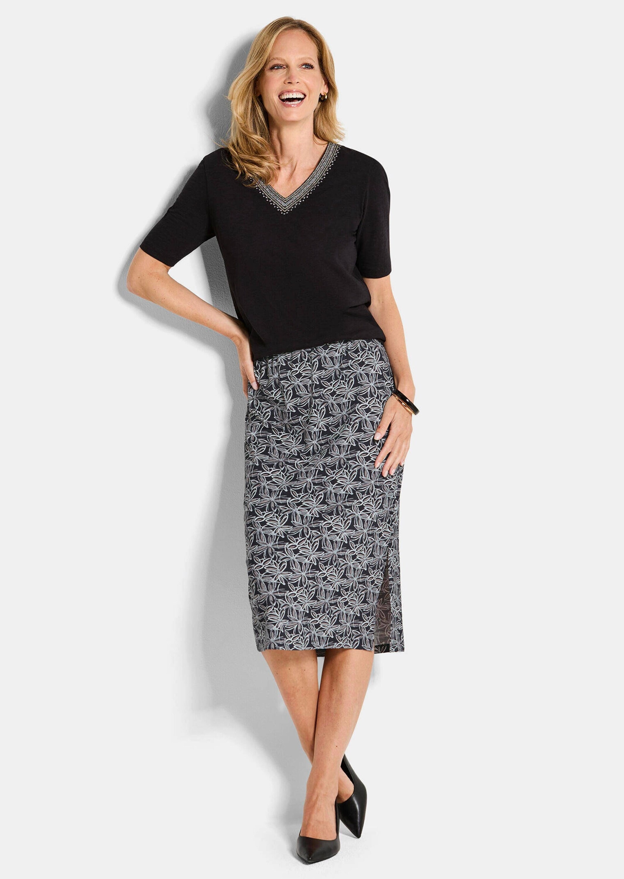 GOLDNER Jerseyrock »Schlupfrock mit floralem Muster« stretchbequemer Viskosejersey