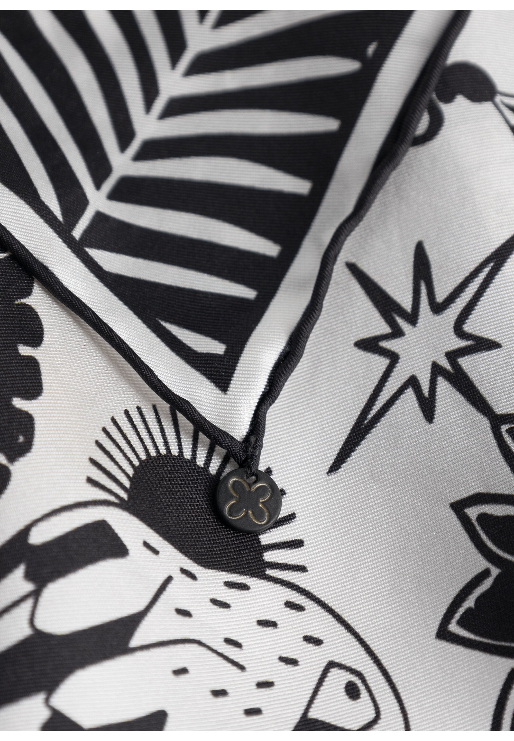 Codello Modetuch »Codello Nickituch« Luxus-Details