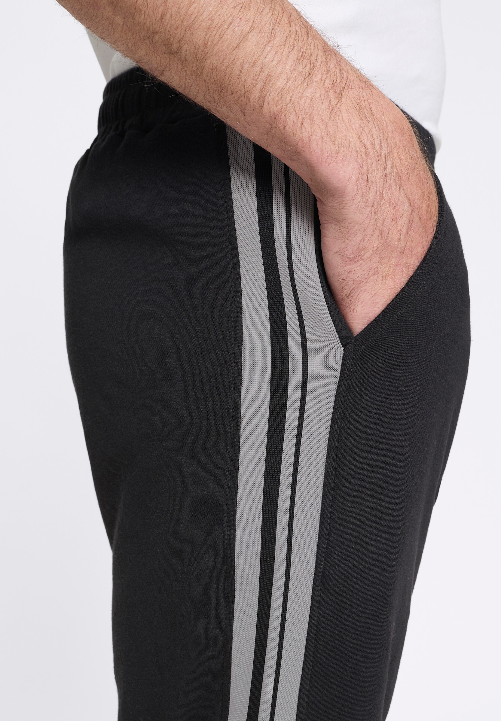 Witt Trainingshose »Freizeithose Freizeithose mit Biesen vorne«