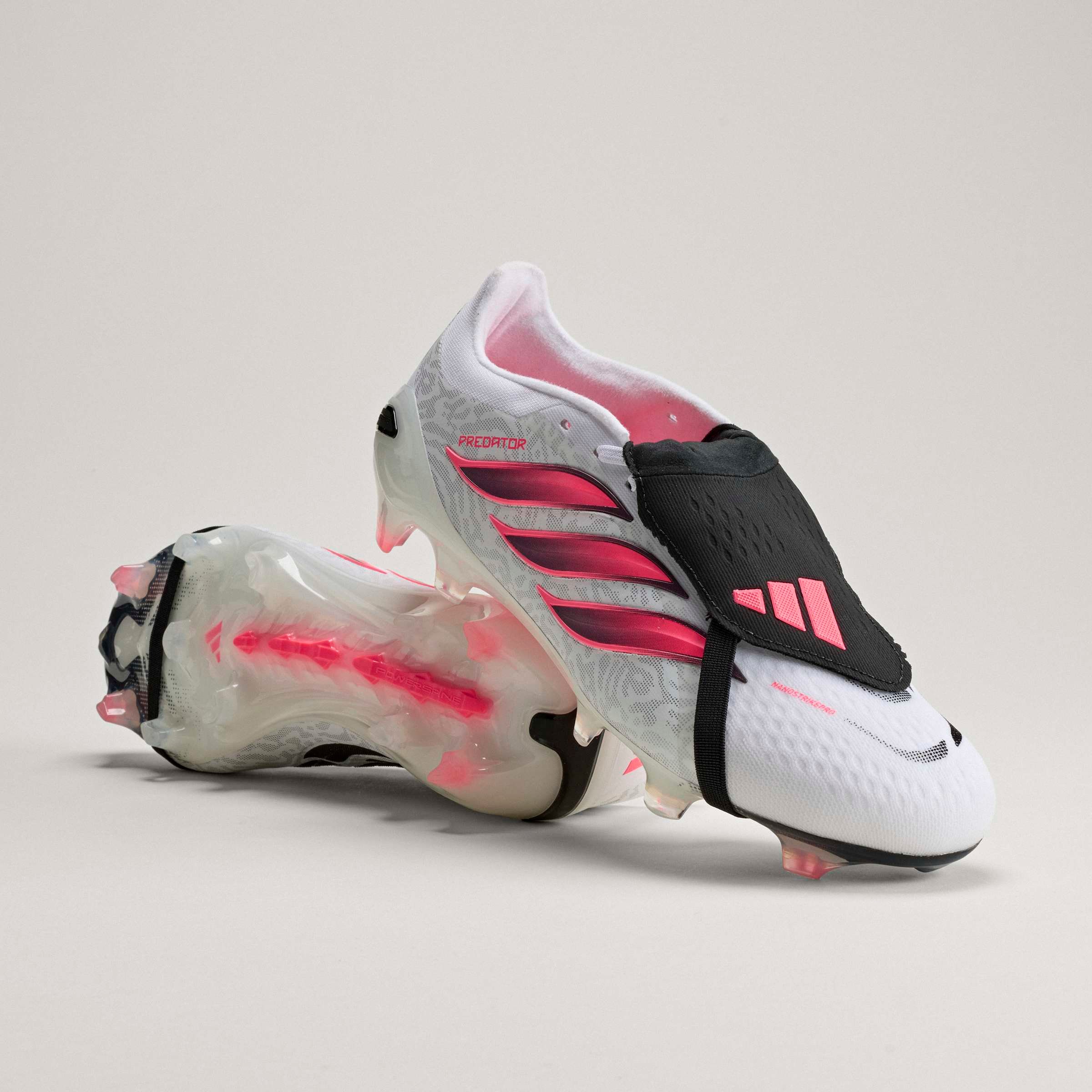 adidas Performance Fußballschuh »PREDATOR PRO , FESTE BÖDEN, UMSCHLAGBARE ZUNGE«  Außensohle für Rasen und feste Böden