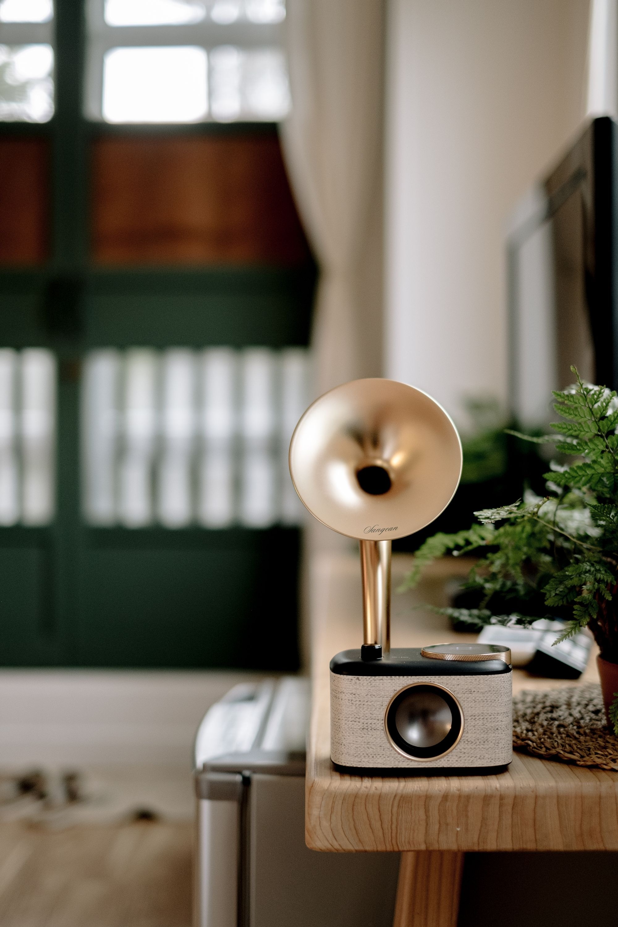 Sangean Retro-Radio »CP-100D« (Bluetooth Digitalradio (DAB+) | FM-Tuner ) Digital Retro Design Gramophone