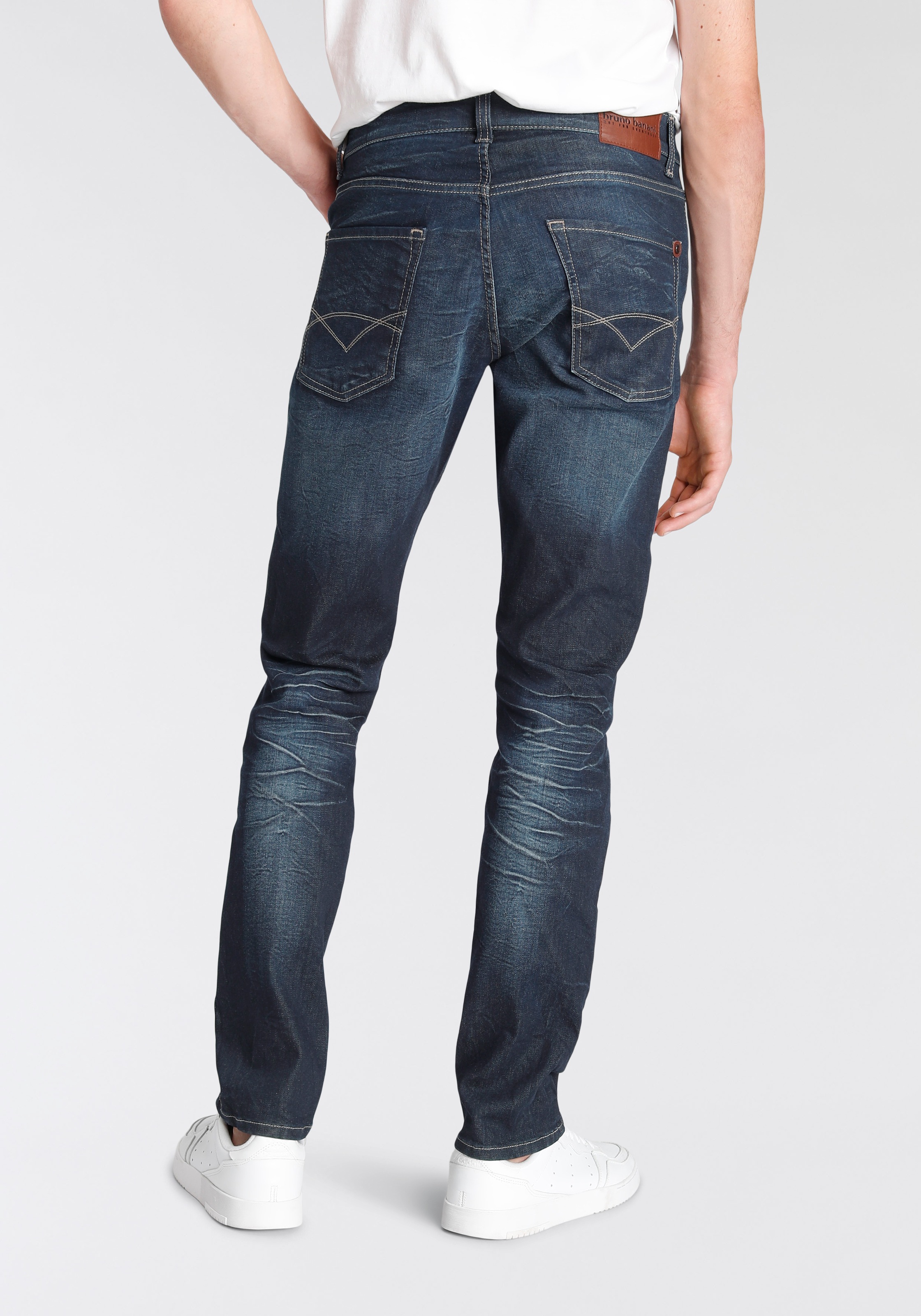 Bruno Banani Comfort-fit-Jeans »Floyd«, gerade Beinform, mit Eingrifftaschen, niedrige Leibhöhe