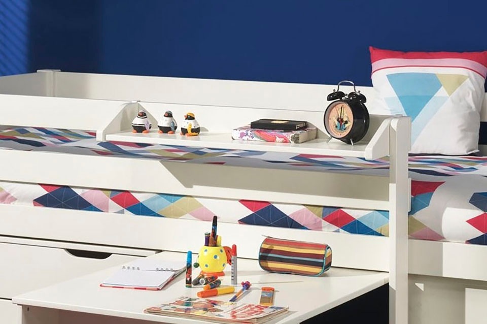 Vipack Kinderregal »Pino, mit 2 Metallhaken, zum Anhängen am Bett«, (B/H/T ca. 79,2x9,3x21,2cm, Kiefer massiv, universell einsetzbar), eine praktische Ergänzung zum Bett, 3 Farben