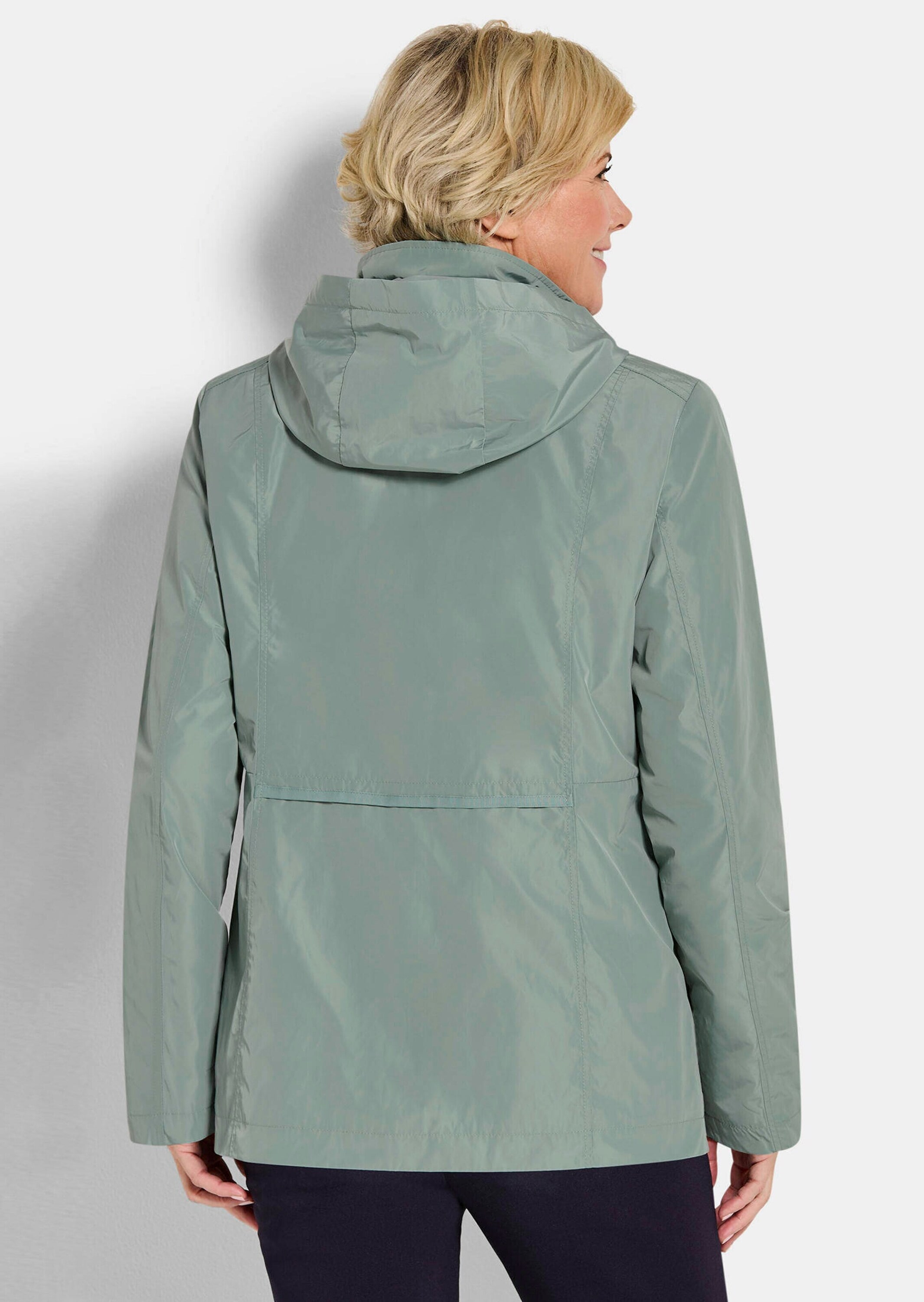 GOLDNER Kurzjacke »Outdoor-Jacke mit Kapuze« Ziersteppungen an Schulter und verdeckter Leiste