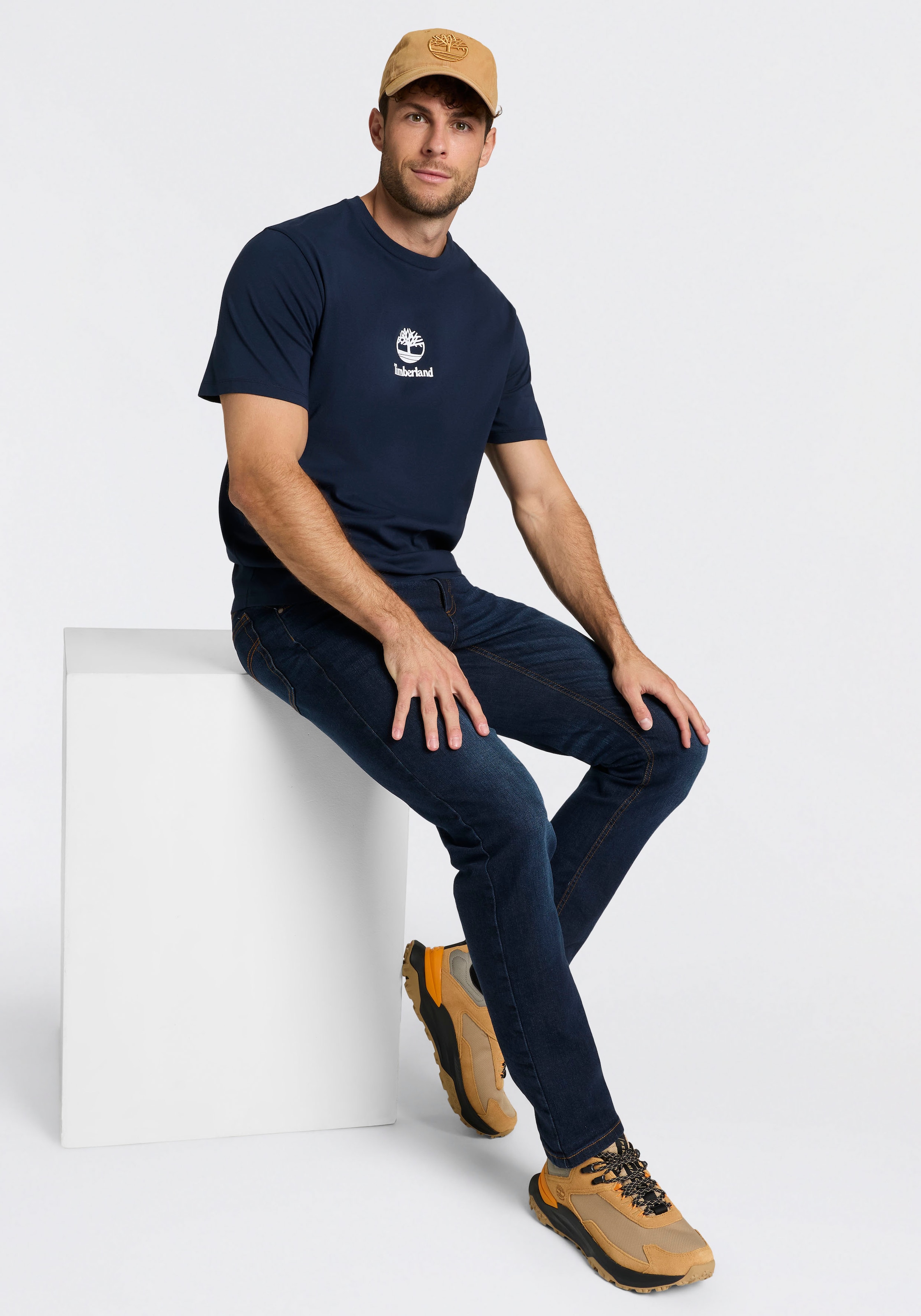 Timberland T-Shirt »Print Stack Logo Short Sleeve Tee« Kurzarm-Design, mit Rundhalsausschnitt mit Rippbündchen, aus Baumwolle