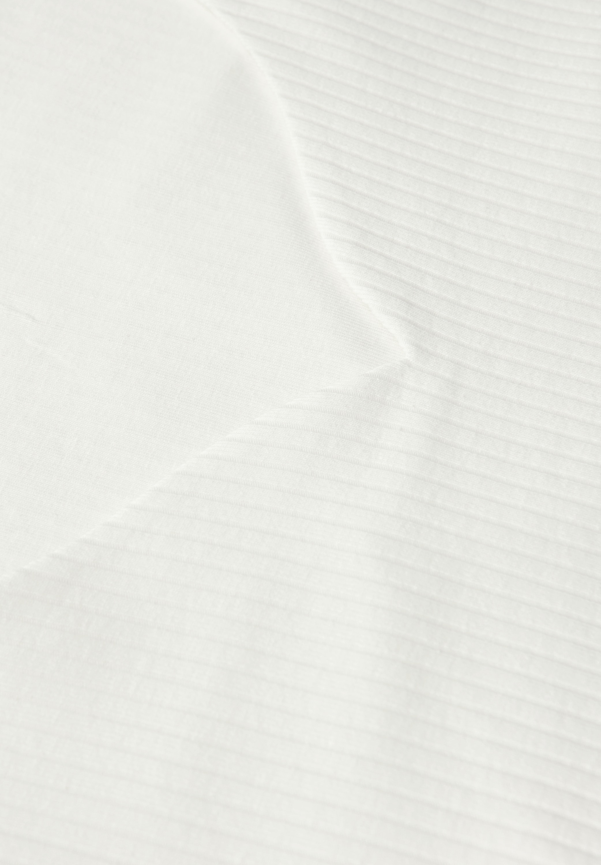 STREET ONE Langarmshirt mit Herzausschnitt