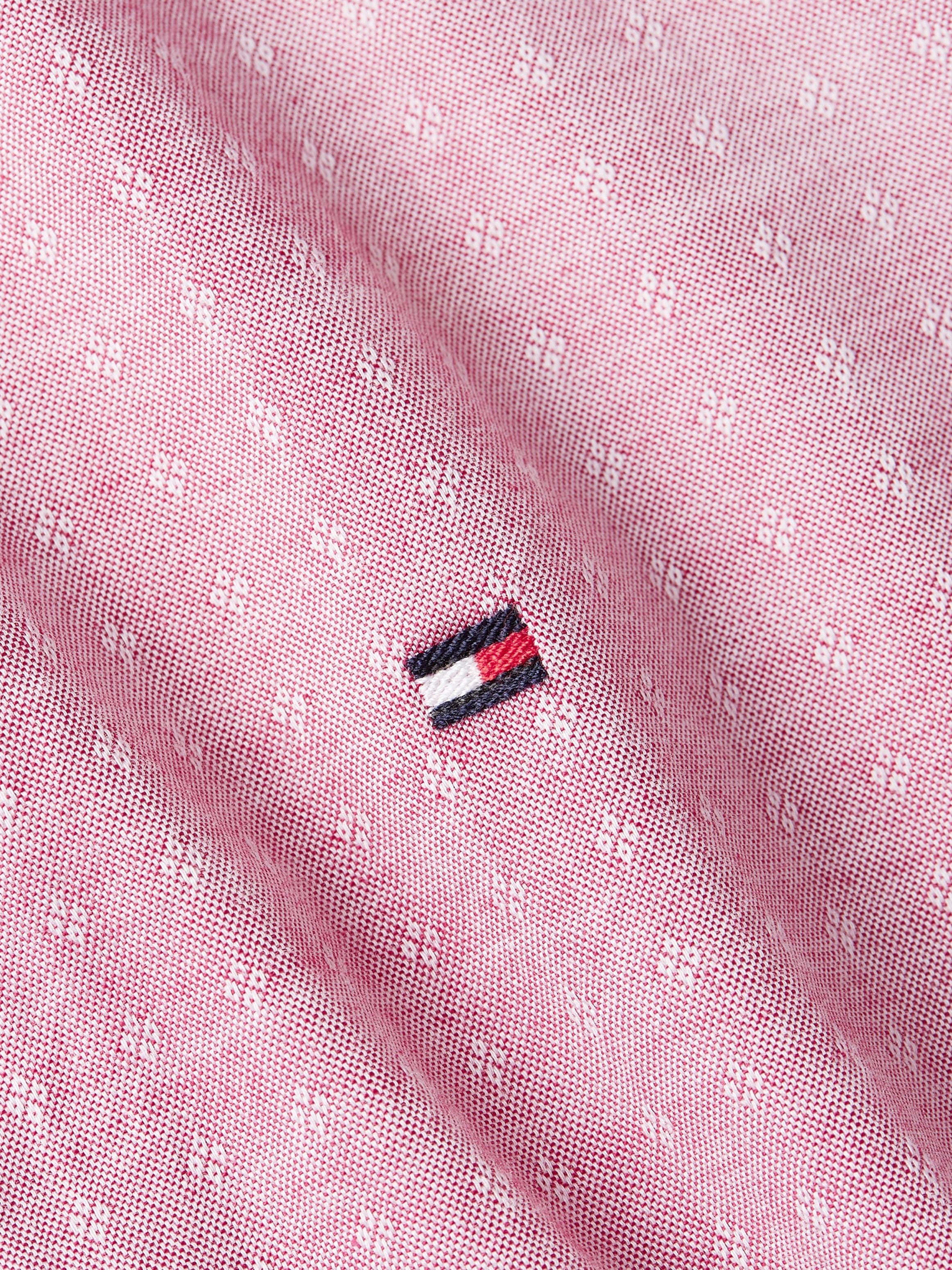 Tommy Hilfiger Langarmhemd »CL W-OXFORD DOBBY RF SHIRT«, mit dezenter Labelflag auf der Brust