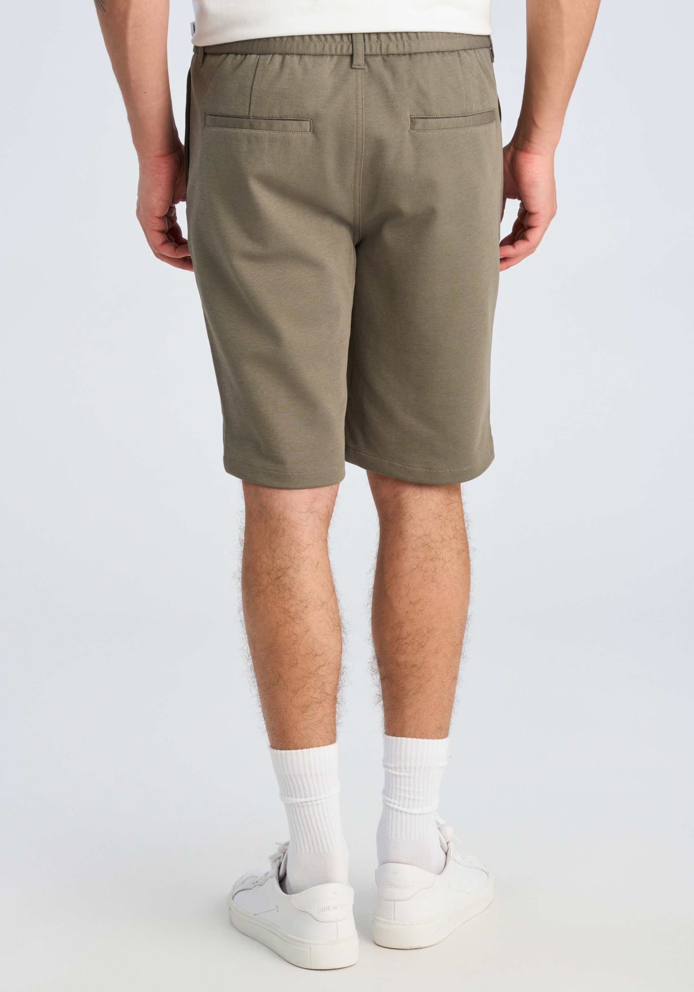 LINDBERGH Shorts  mit Viskose und Stretch