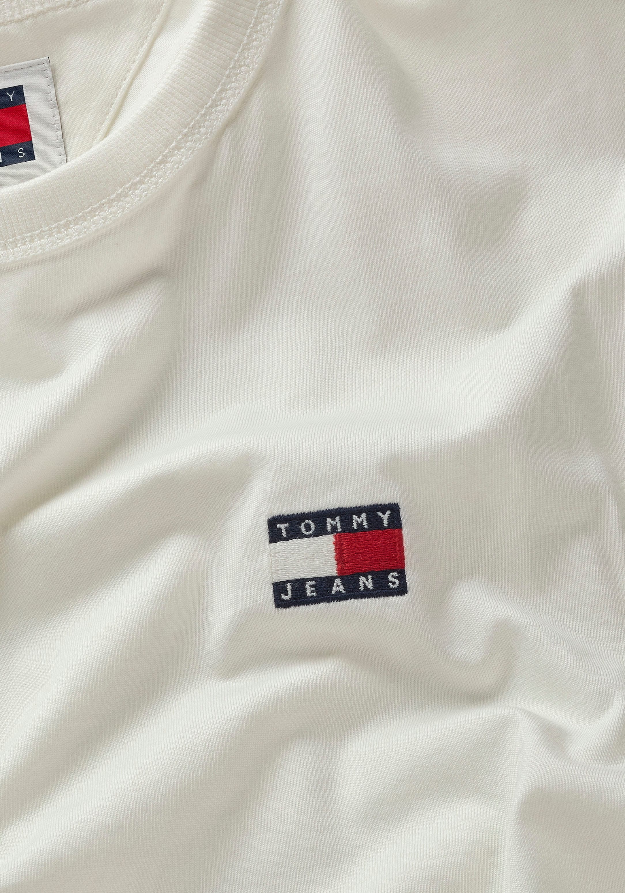 Tommy Jeans Rundhalsshirt »TJM REG BADGE TANK TOP EXT«, mit Logoprägung