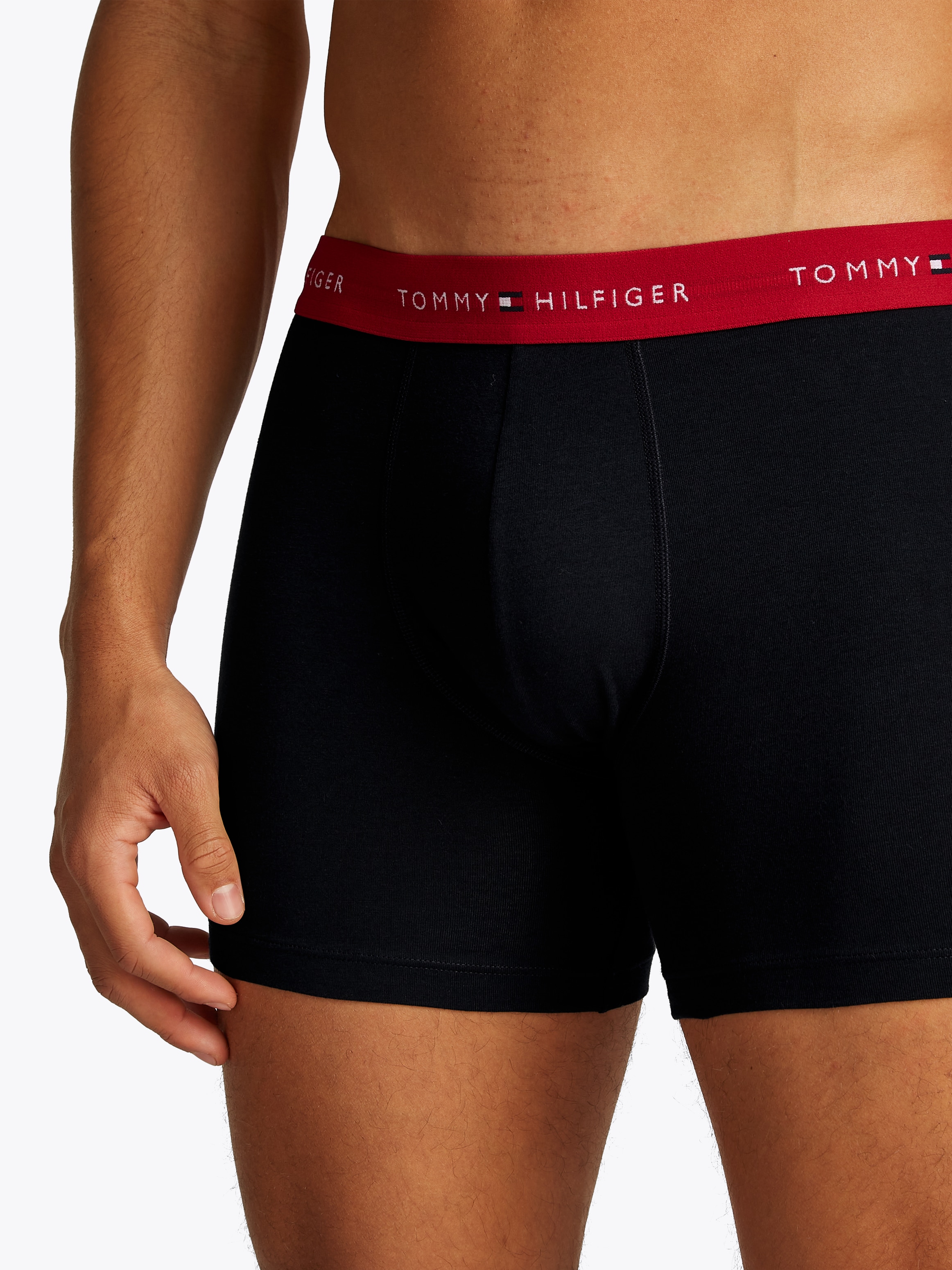 Tommy Hilfiger Underwear Boxershorts »3P BOXER BRIEF WB«, (Packung, 3 St., 3er-Pack), mit kontrastfarbenem Logobund