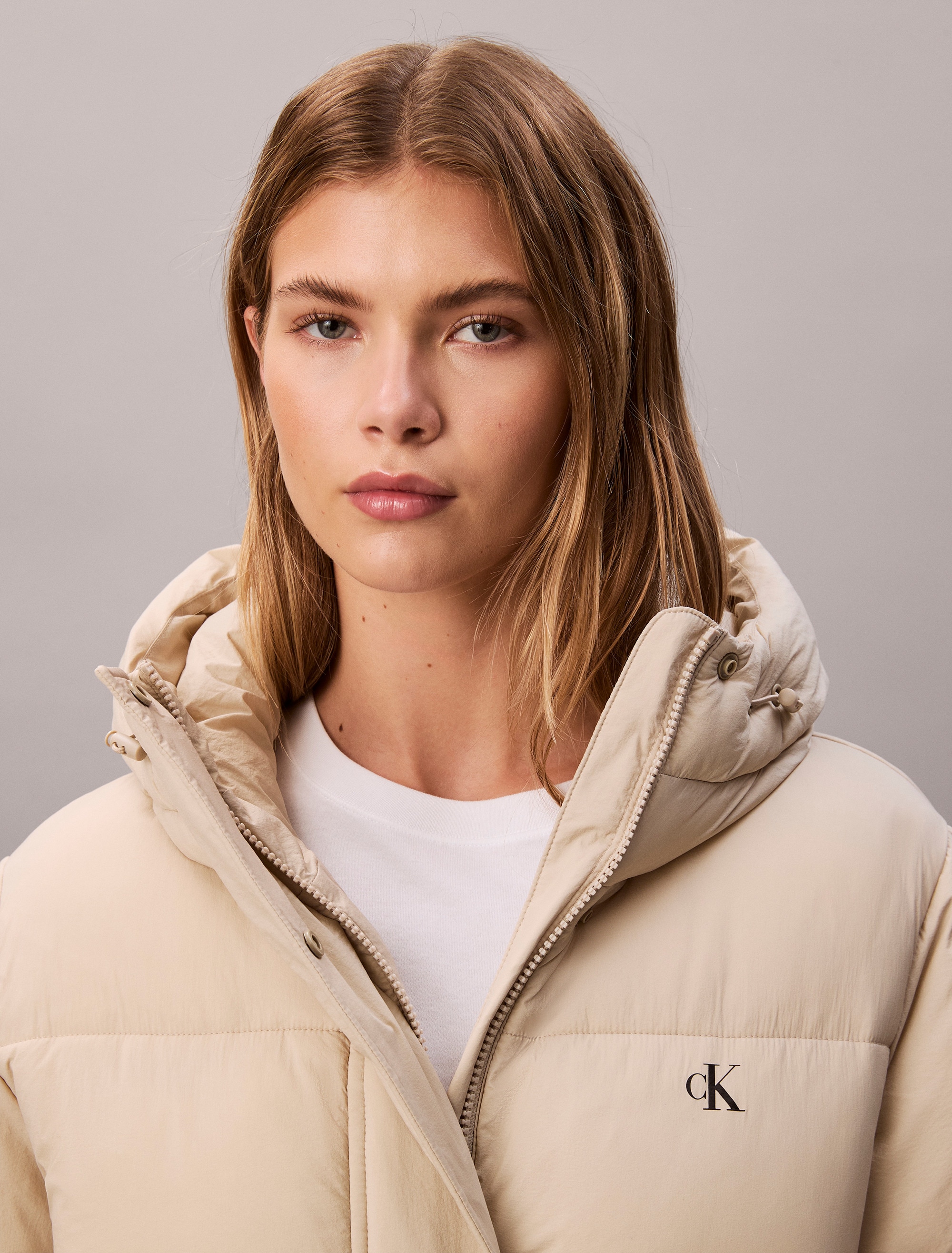 Calvin Klein Jeans Steppjacke »BELTED MIDWEIGHT PUFFER« mit Kapuze Mit Rundhalsausschnitt, regular fit