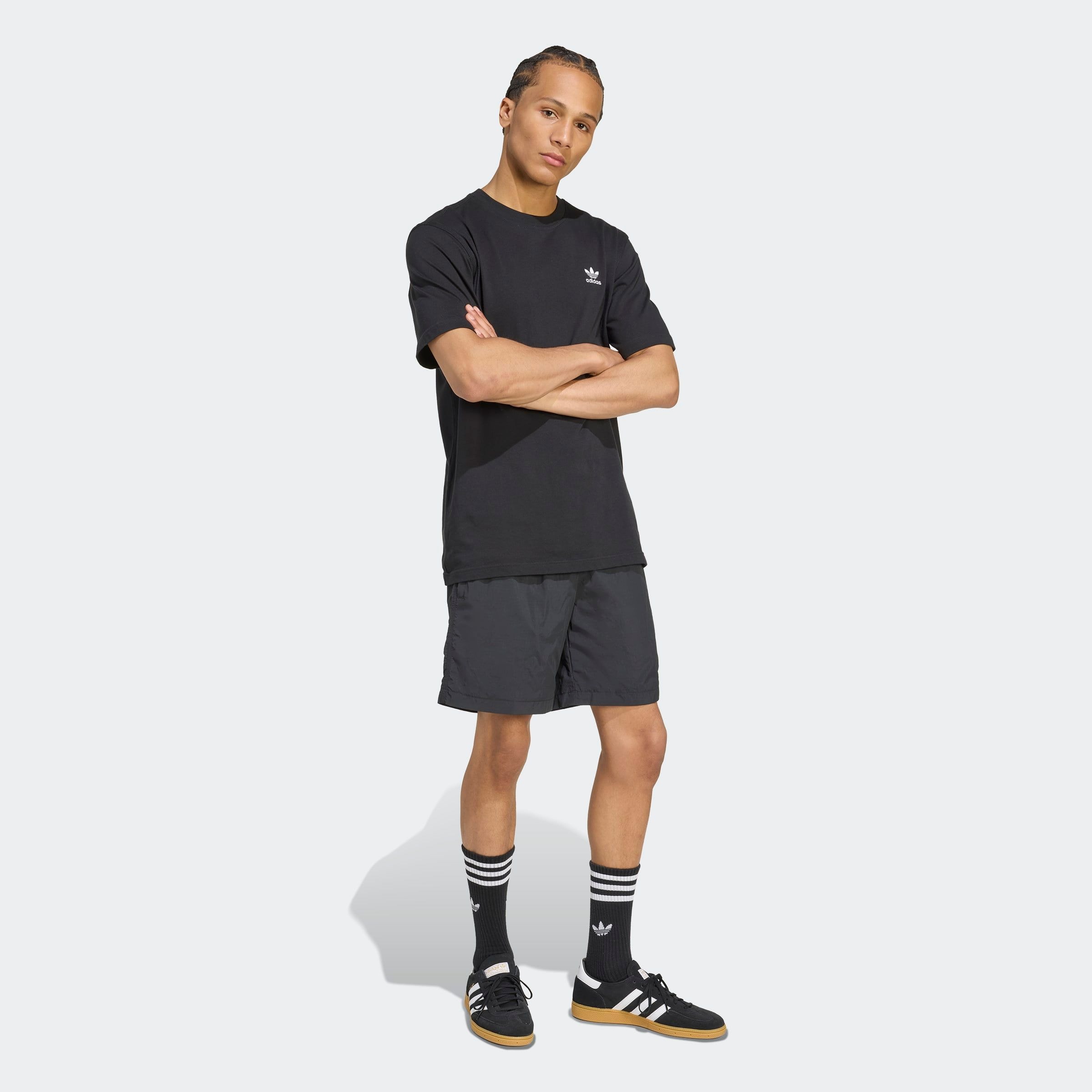 adidas Originals Shorts »ESS WVN SHORTS«, (1 tlg.)