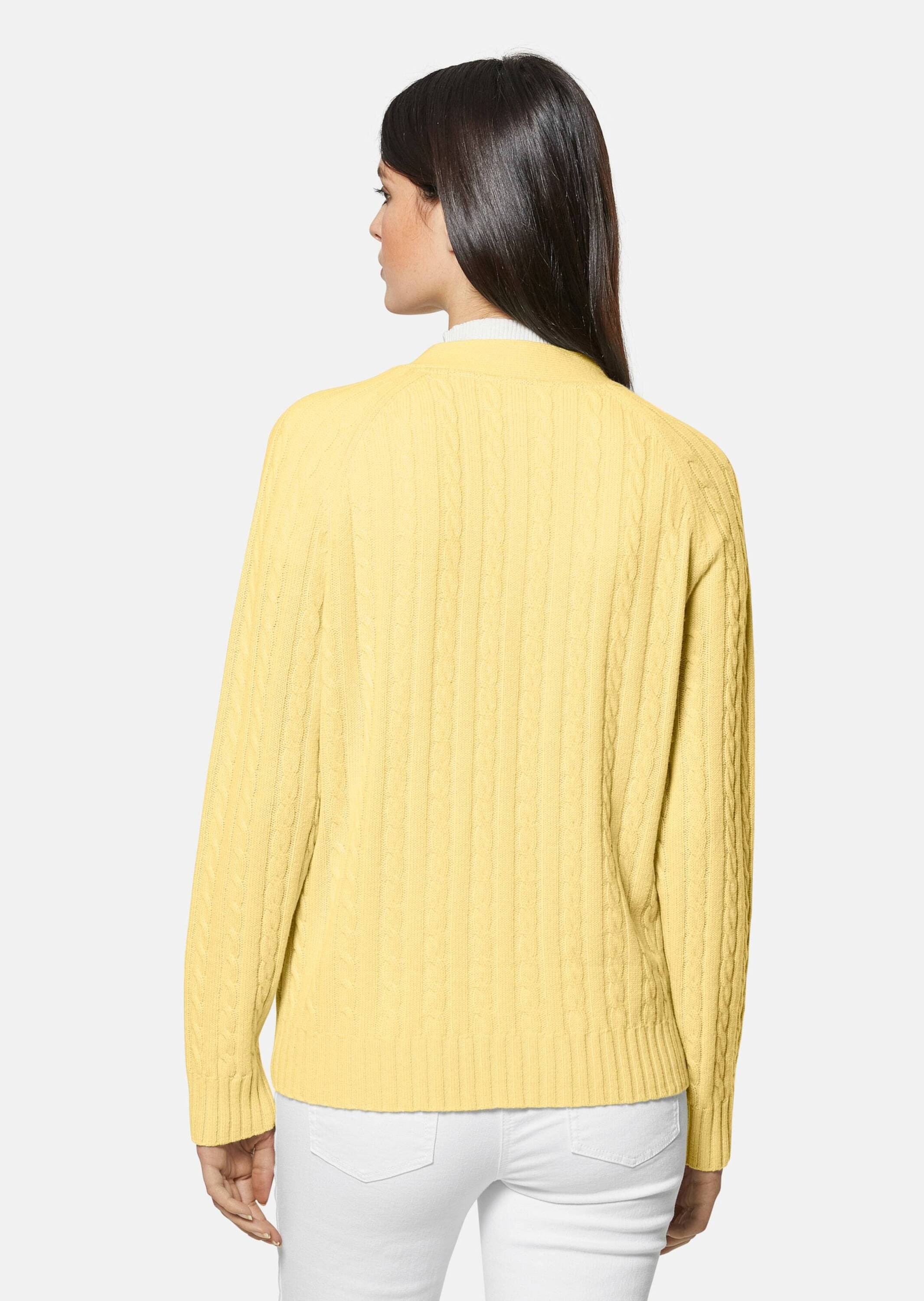 MADELEINE Strickjacke »Strickjacke Strickjacke mit Zopfmuster in angesagten Farben«