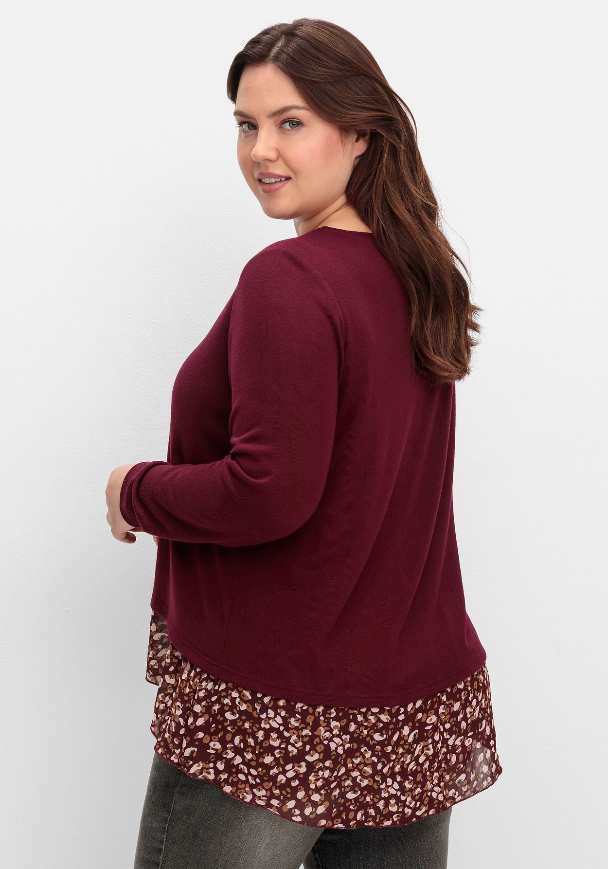 Sheego Langarmshirt »Longshirt aus Feinstrick, mit Chiffonfutter«