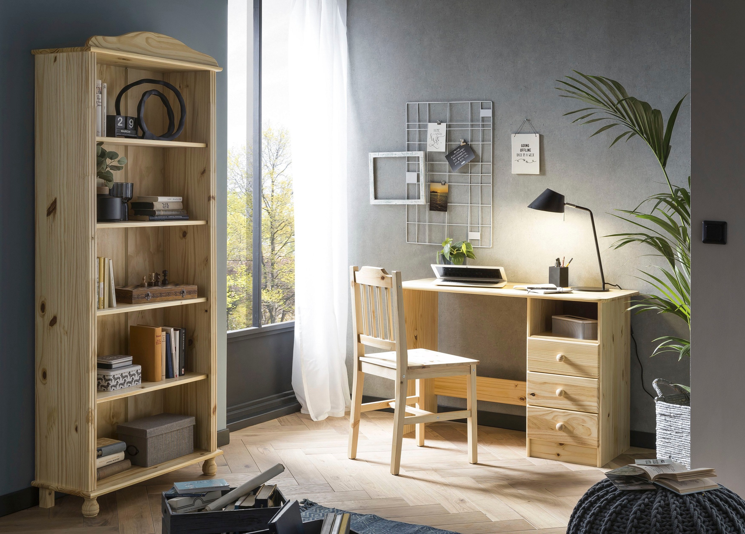 Home affaire 4-Fußstuhl, (Set), 2 St., aus massivem Kiefernholz