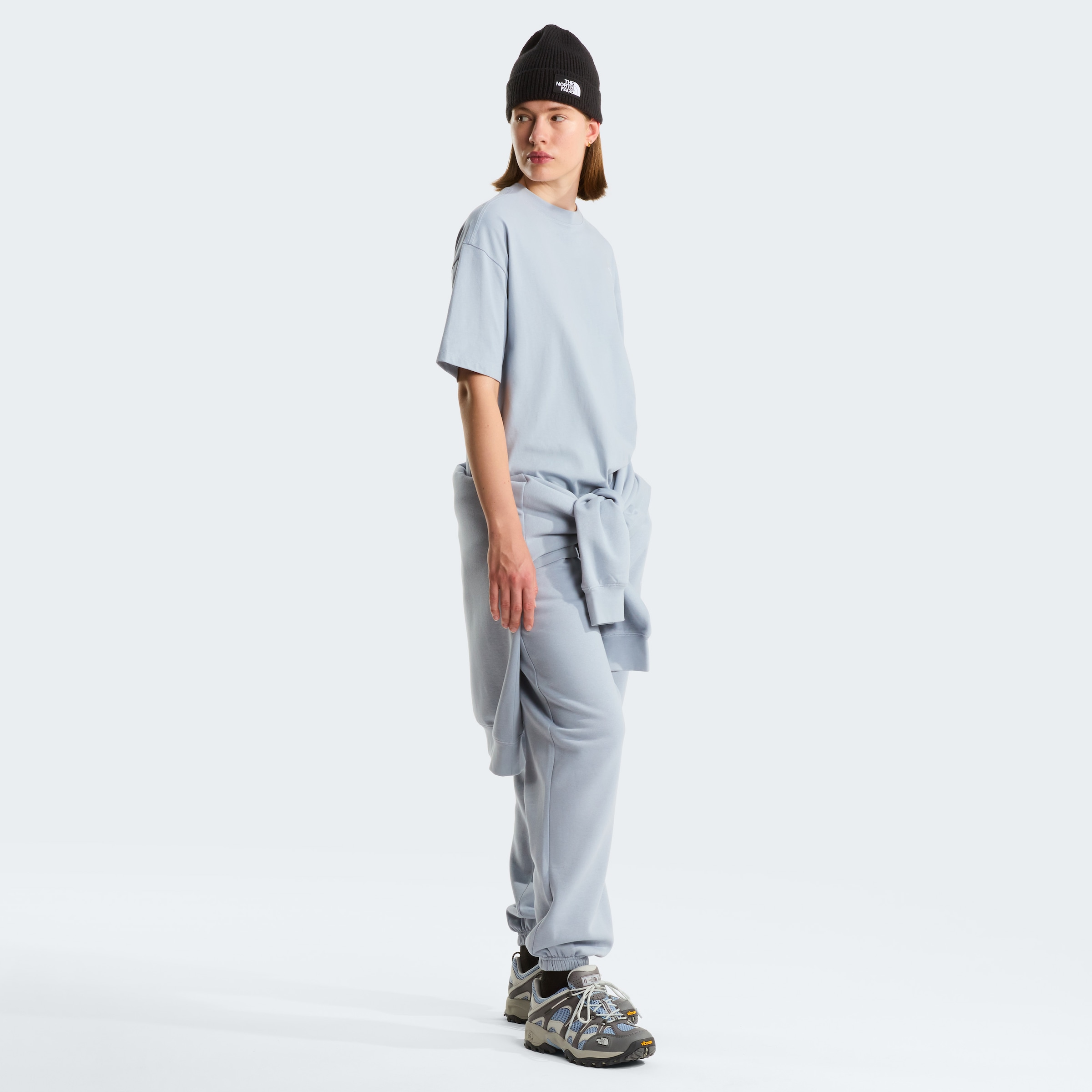 The North Face T-Shirt »W TNF ESSENTIAL SIMPLE DOME OS SS TEE« sportlicher Stil, für aktive Aktivitäten, Kurzarm