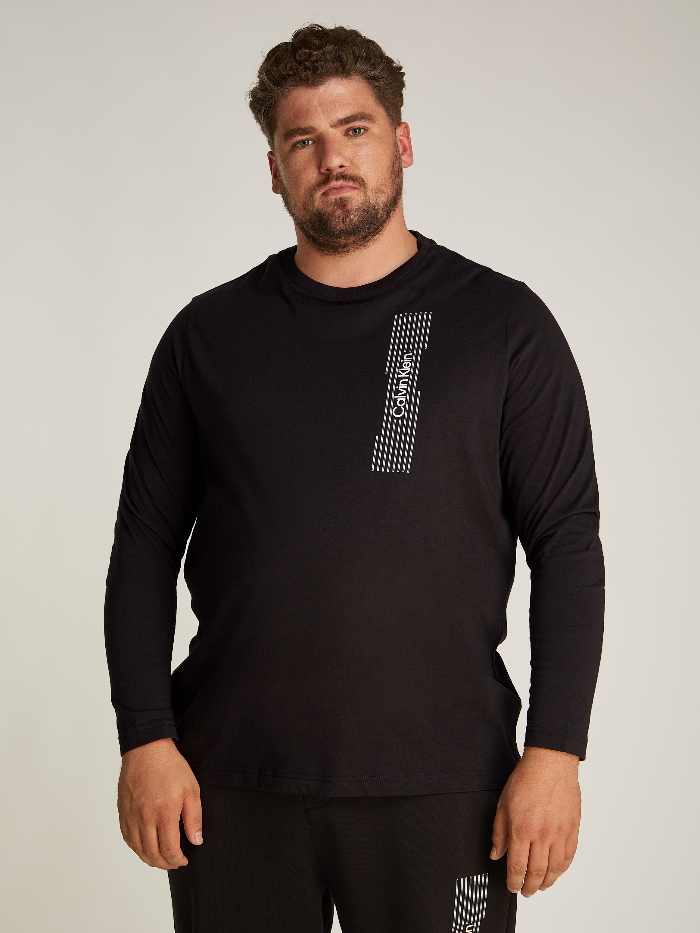 Calvin Klein Big&Tall Langarmshirt »BT_HORIZONTAL LOGO LS T-SHIRT«, in Großen Größen mit Logoschriftzug