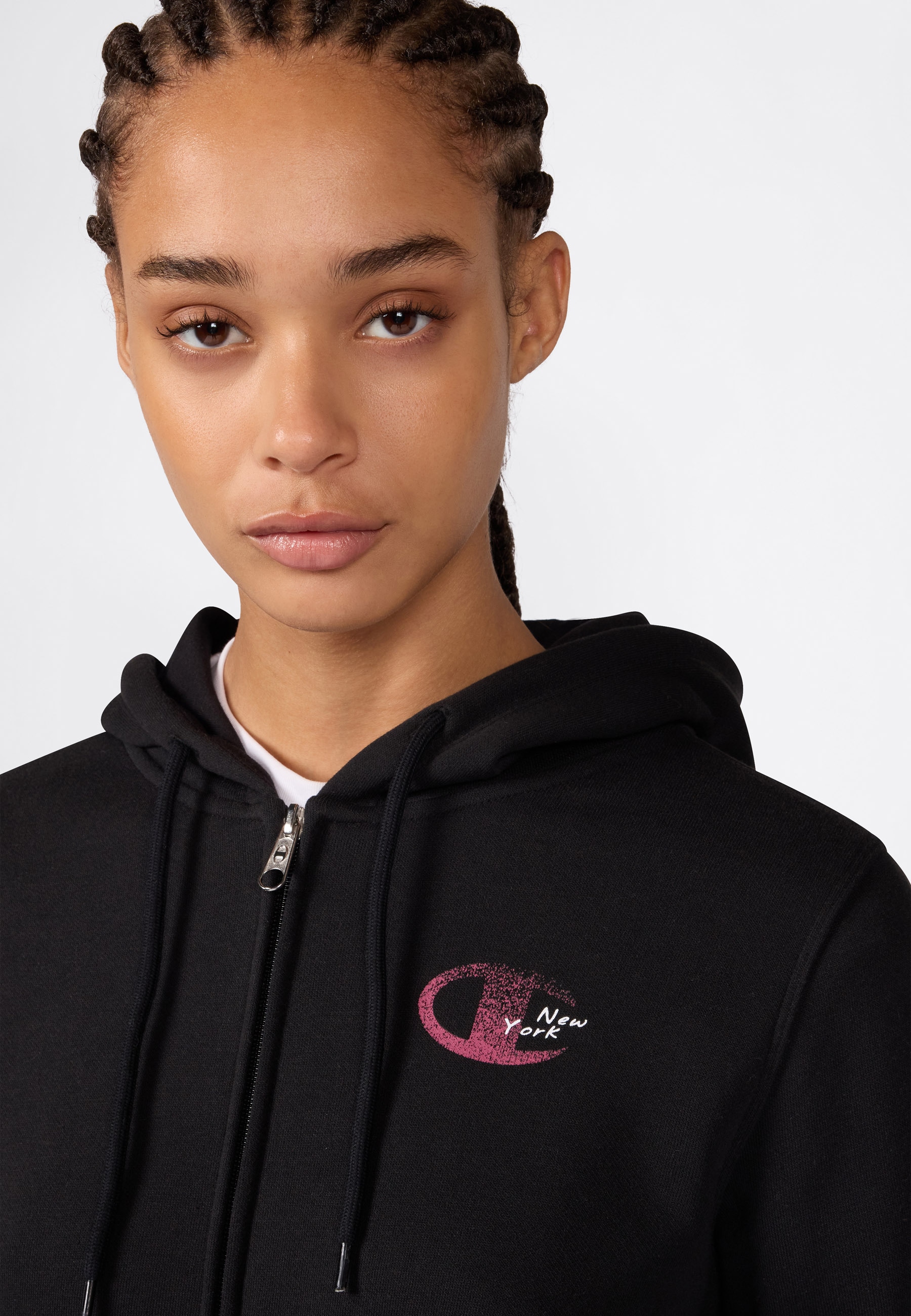 Champion Kapuzensweatjacke »SPORTWEAR ZIP-UP HOODIE Slim Fit« mit durchgehendem Reißverschluss, körpernahe Passform