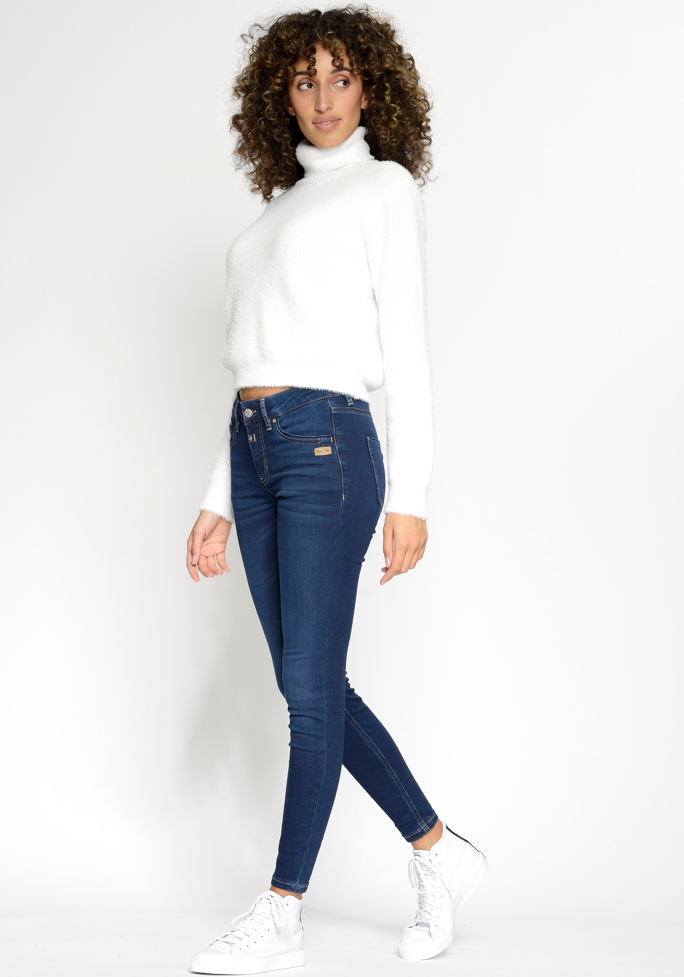 Used-Effekten Skinny-fit-Jeans online mit »94LAYLA«, GANG bei OTTO