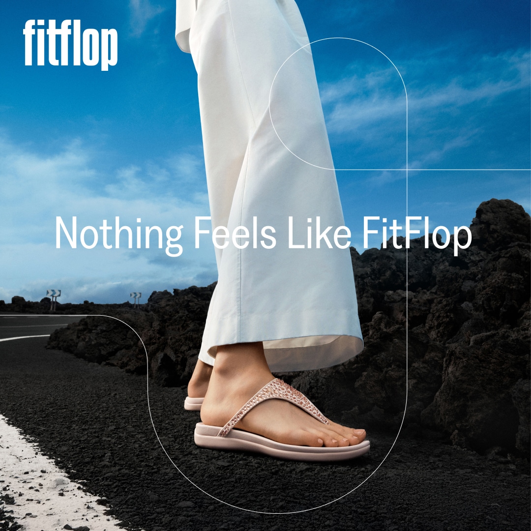Fitflop Zehentrenner »SOLAY MIXED-CRYSTAL TOE-POST SANDALS«  Dianette, Schlupfschuh, Sommerschuh mit edlem Glitter
