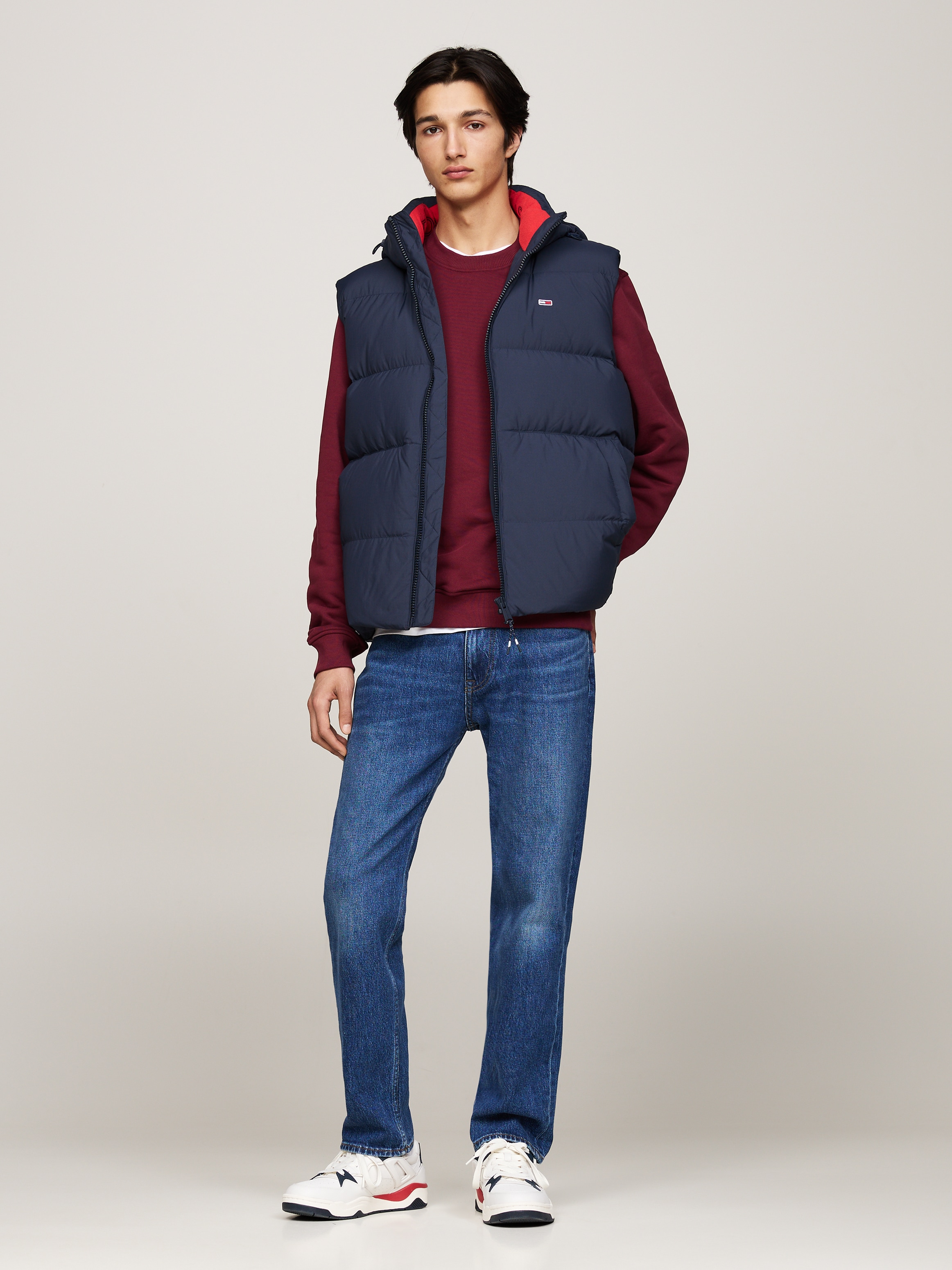 Tommy Jeans Steppweste »TJM ESSENTIAL DOWN VEST EXT«, abnehmbare Kapuze mit Kordelzug