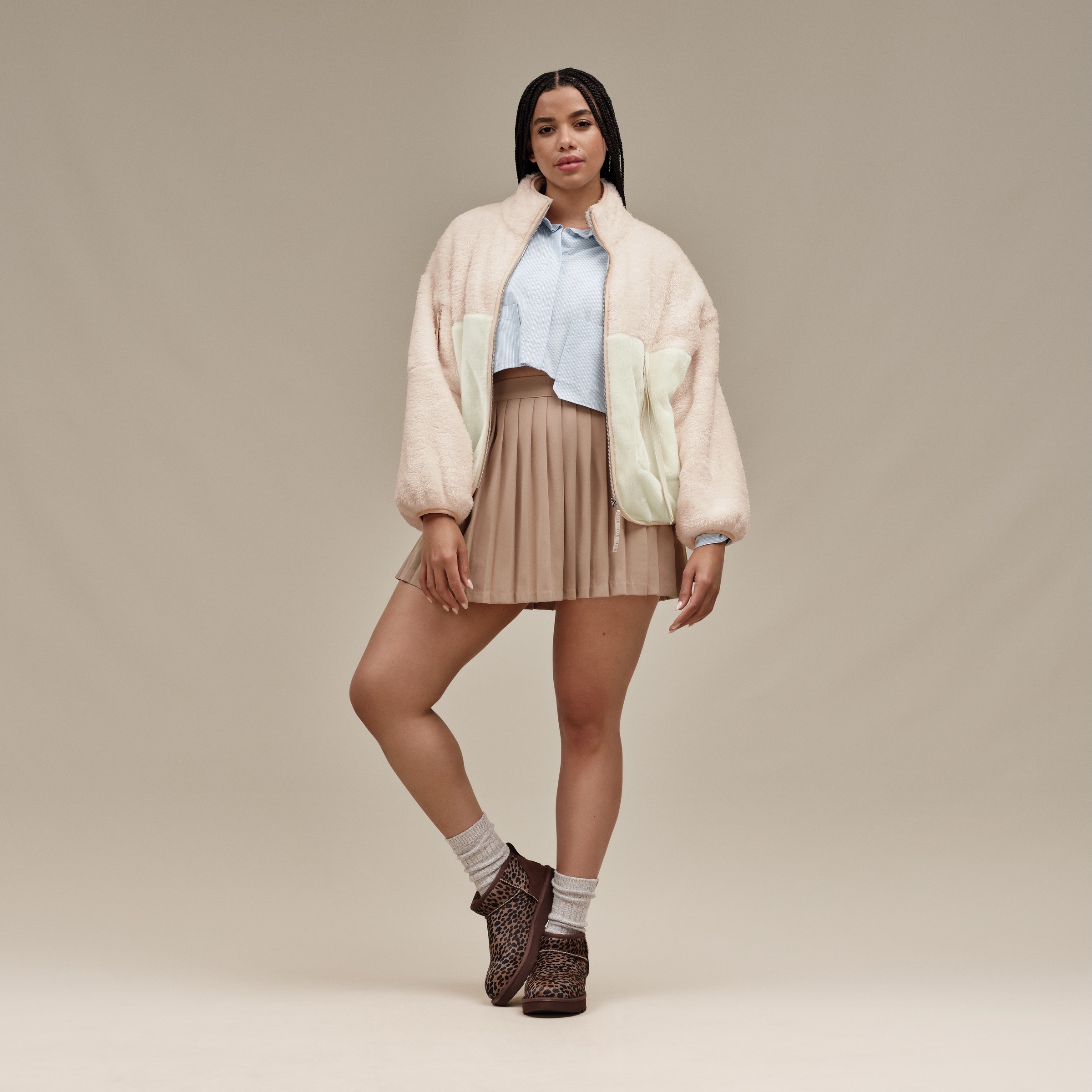 UGG Schlupfboots »Classic Ultra Mini Caspian«, Boots, Winterboots mit Memory-Schaum