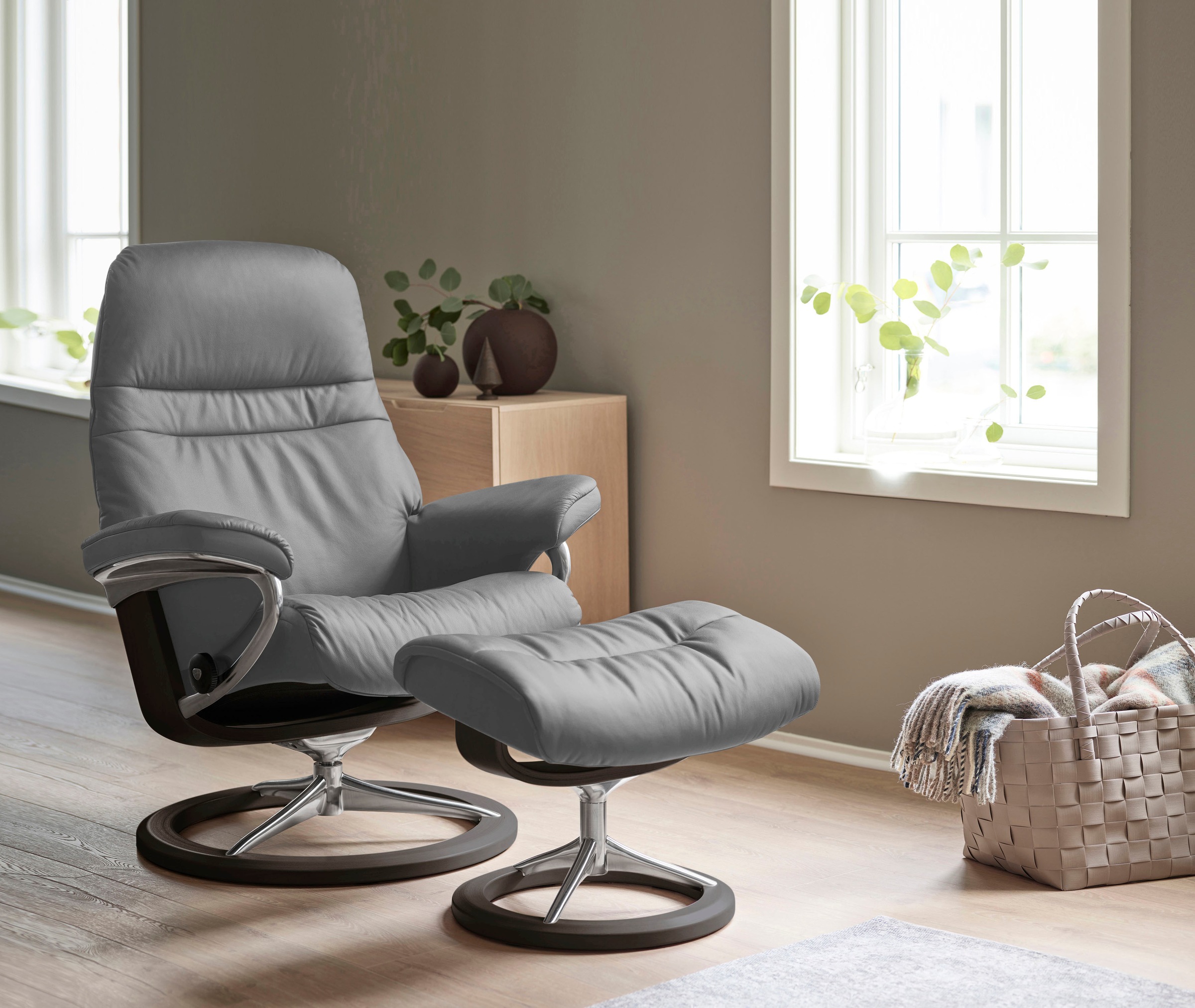 Stressless® Relaxsessel »Sunrise« mit Signature Base, Größe S, Gestell Wenge, in 2 Bezugsqualitäten lieferbar