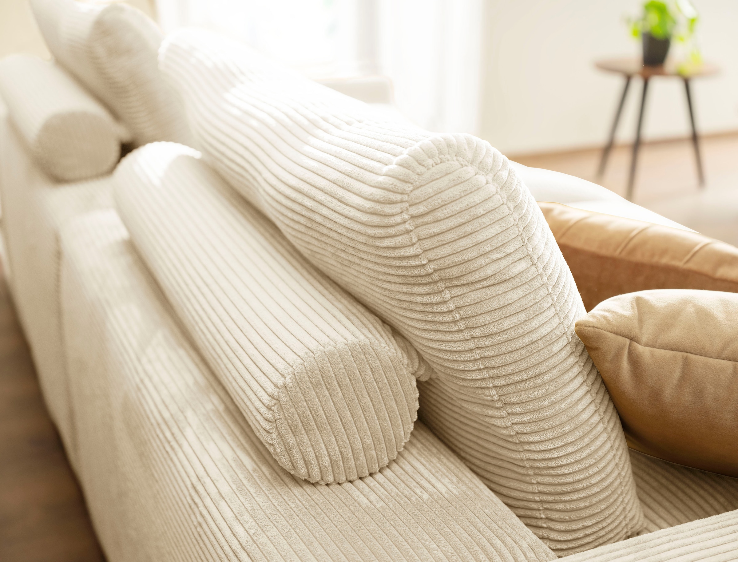 alina Big-Sofa »Sandy«, 256 cm breit und 123 cm tief, in modernem Cordstoff
