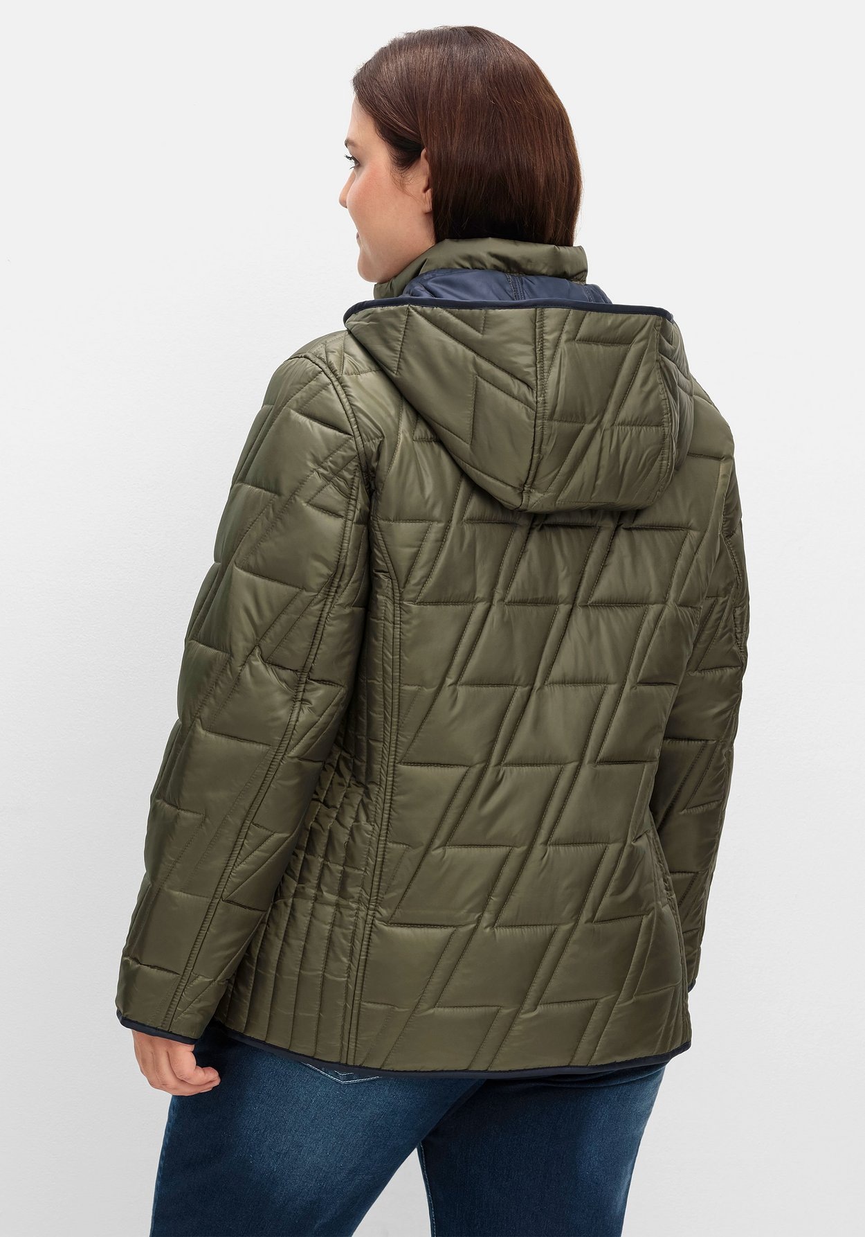 Sheego Steppjacke »Wendesteppjacke zum Wenden, mit Kapuze und Stehkragen«
