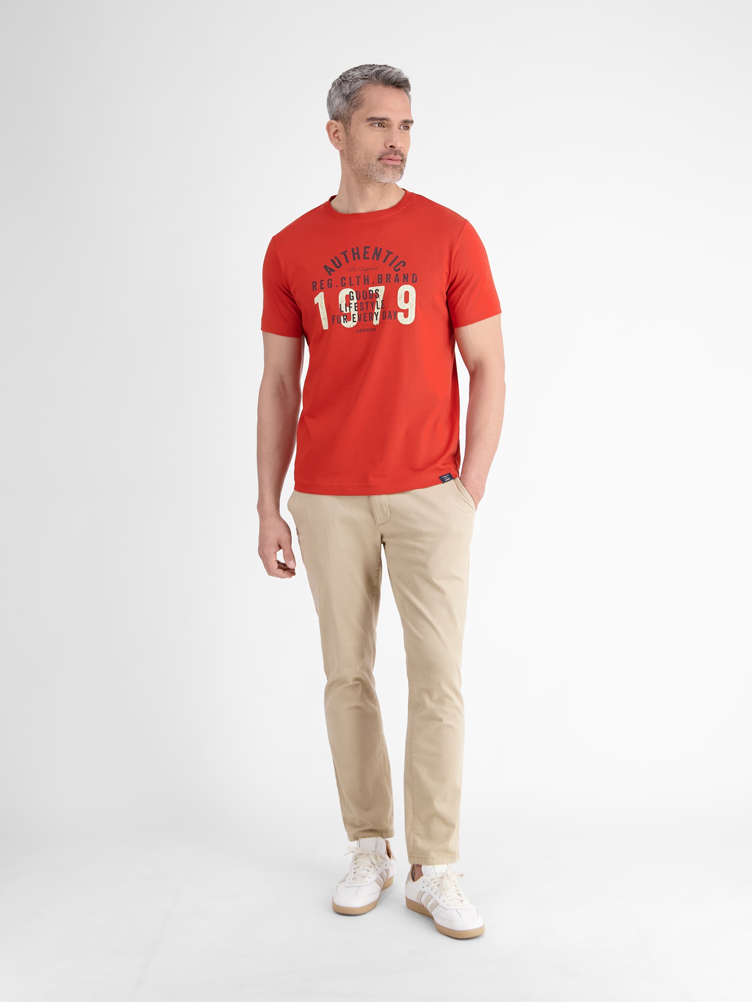 LERROS T-Shirt »LERROS Unifarbenes T-Shirt mit Print«