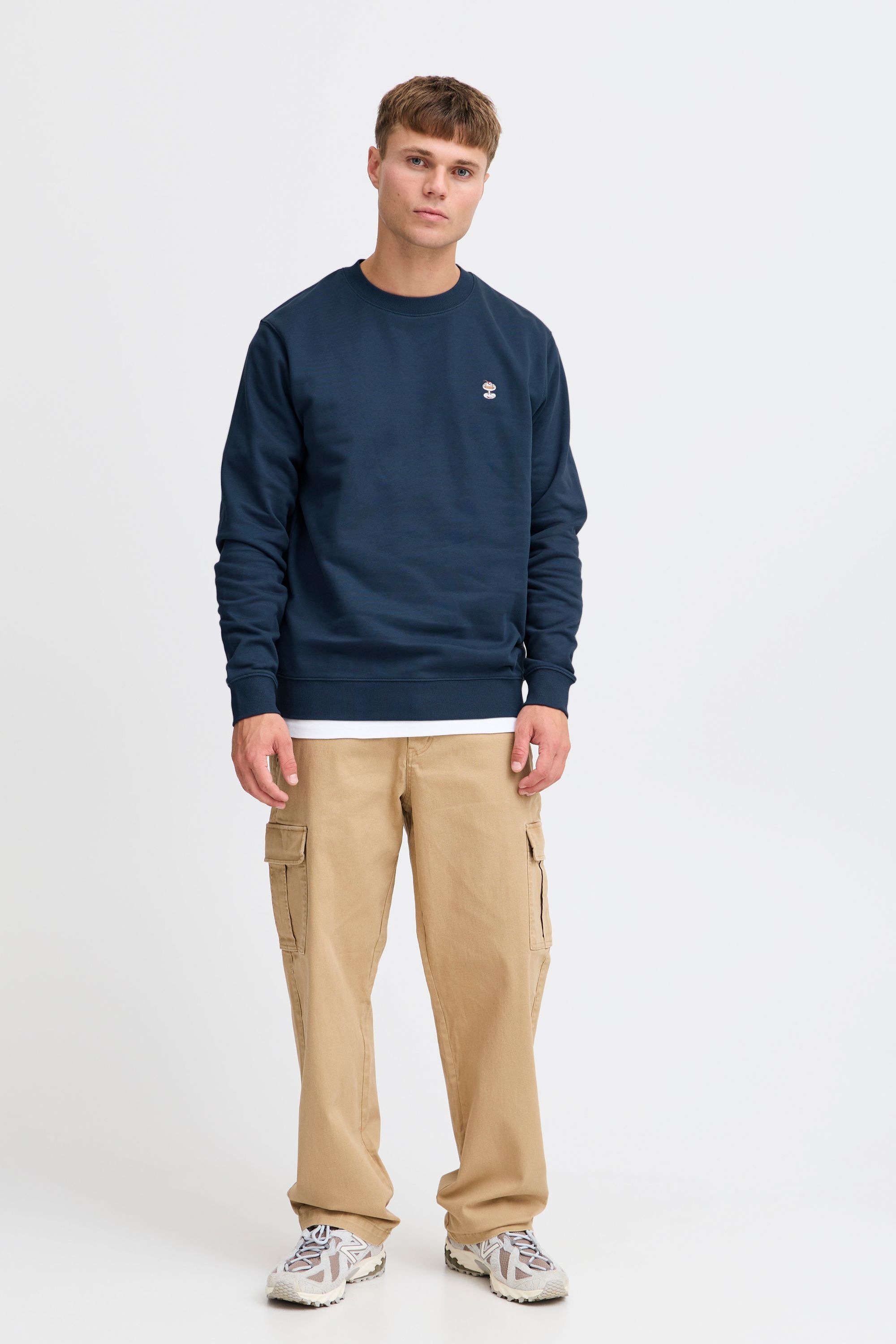 !Solid Rundhalspullover »Rundhalspullover SDNOOAM«