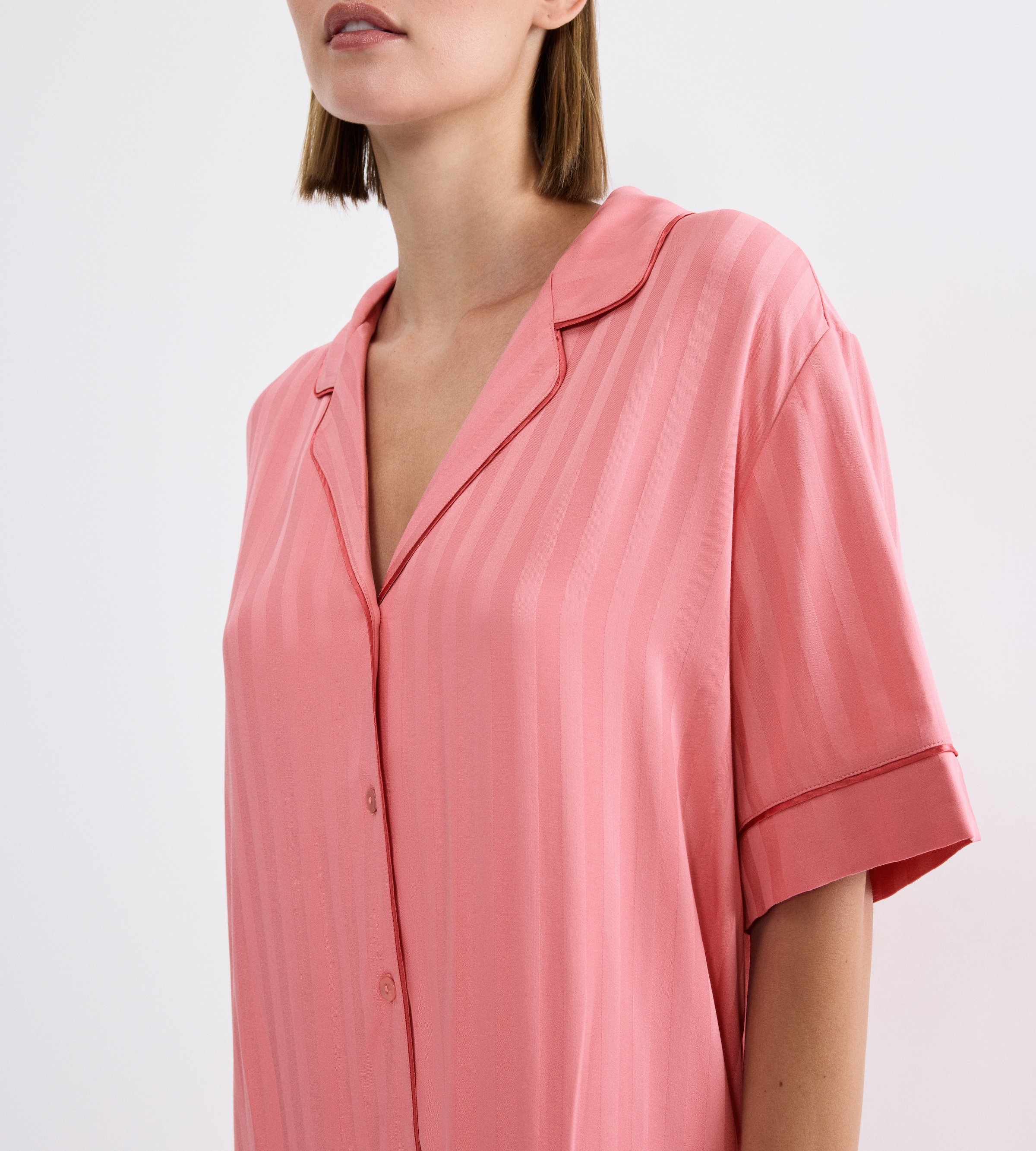 Triumph Nachthemd »Amourette Jacquard NDW SSL« elegant und weich