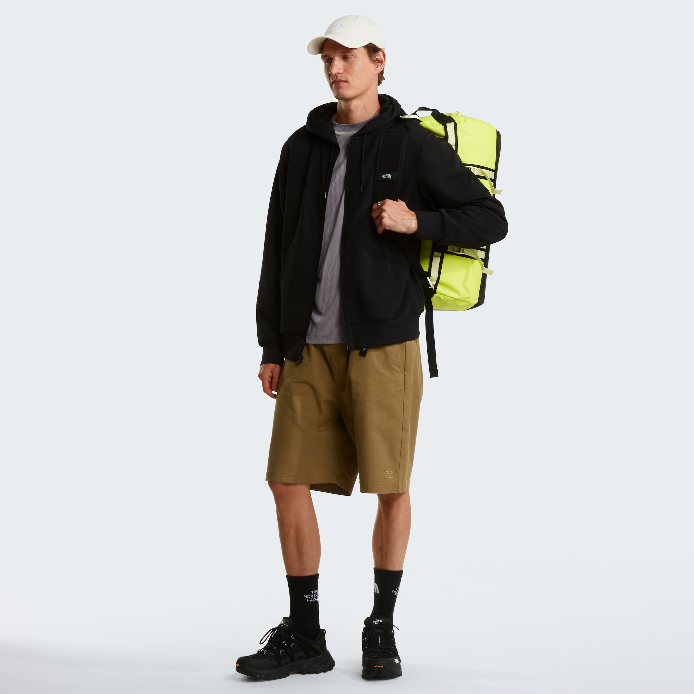 The North Face Kapuzensweatshirt »M SIMPLE DOME LIGHT REGULAR HOODIE«, sportlicher Schnitt, für sportliche Aktivitäten und Outdoor-Abenteuer
