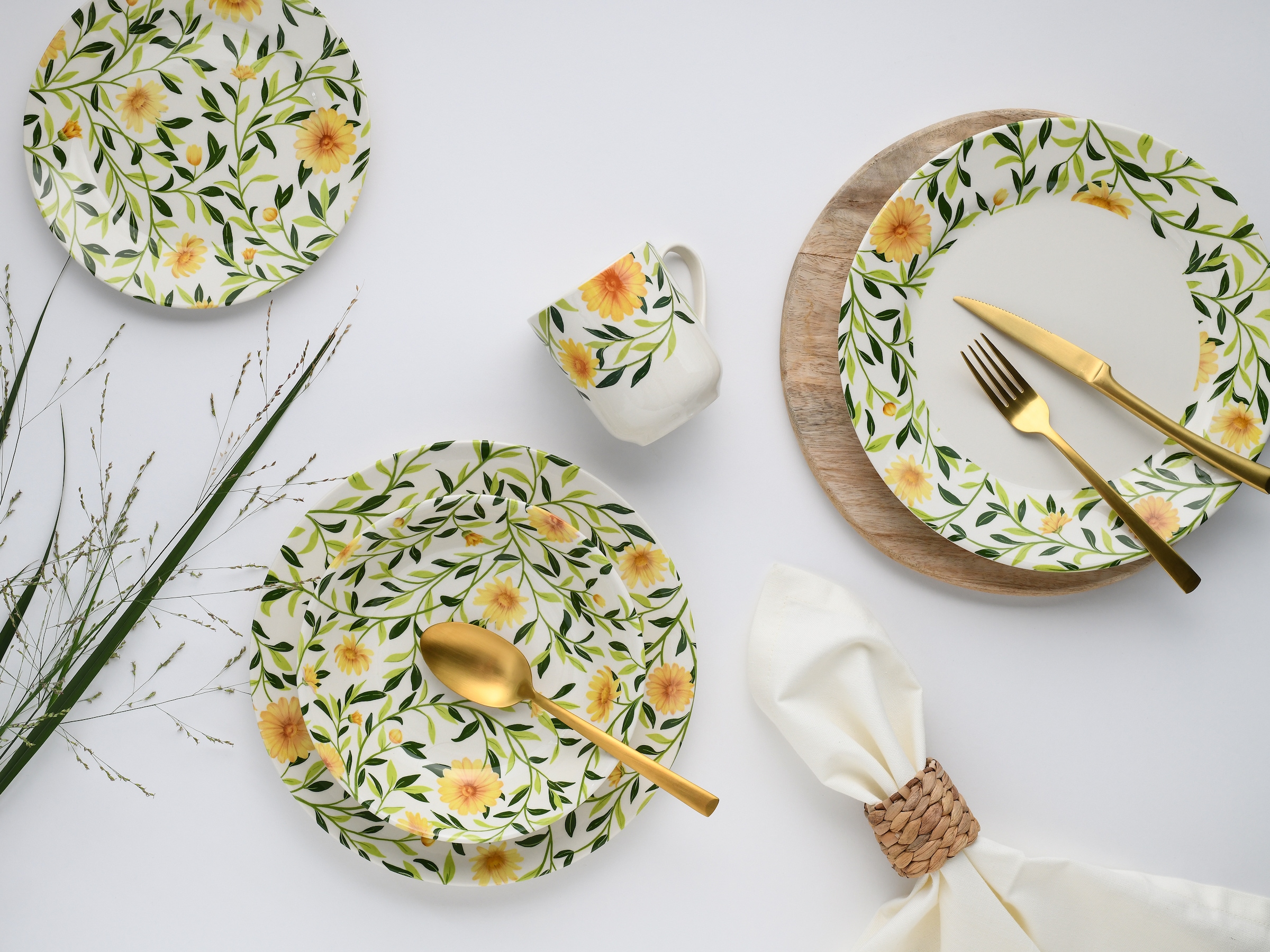 CreaTable Kombiservice »Amarilla, Kombi-Service 16-tlg« Blumendekor, Blättermotiv