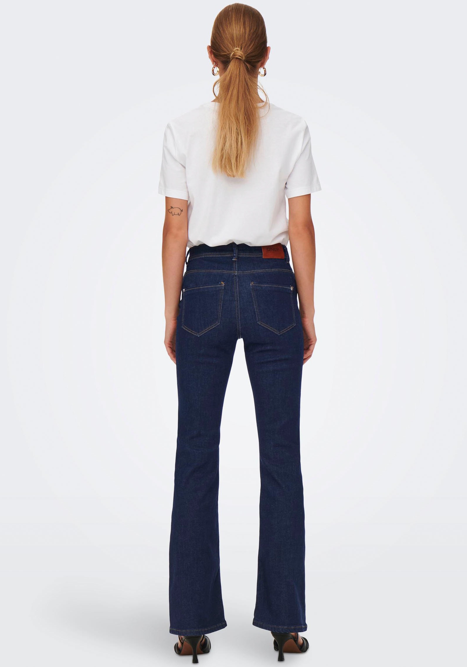 ONLY Bootcut-Jeans »ONLWAUW LIFE HW FLARED RINSE DNM«, mit Stretch
