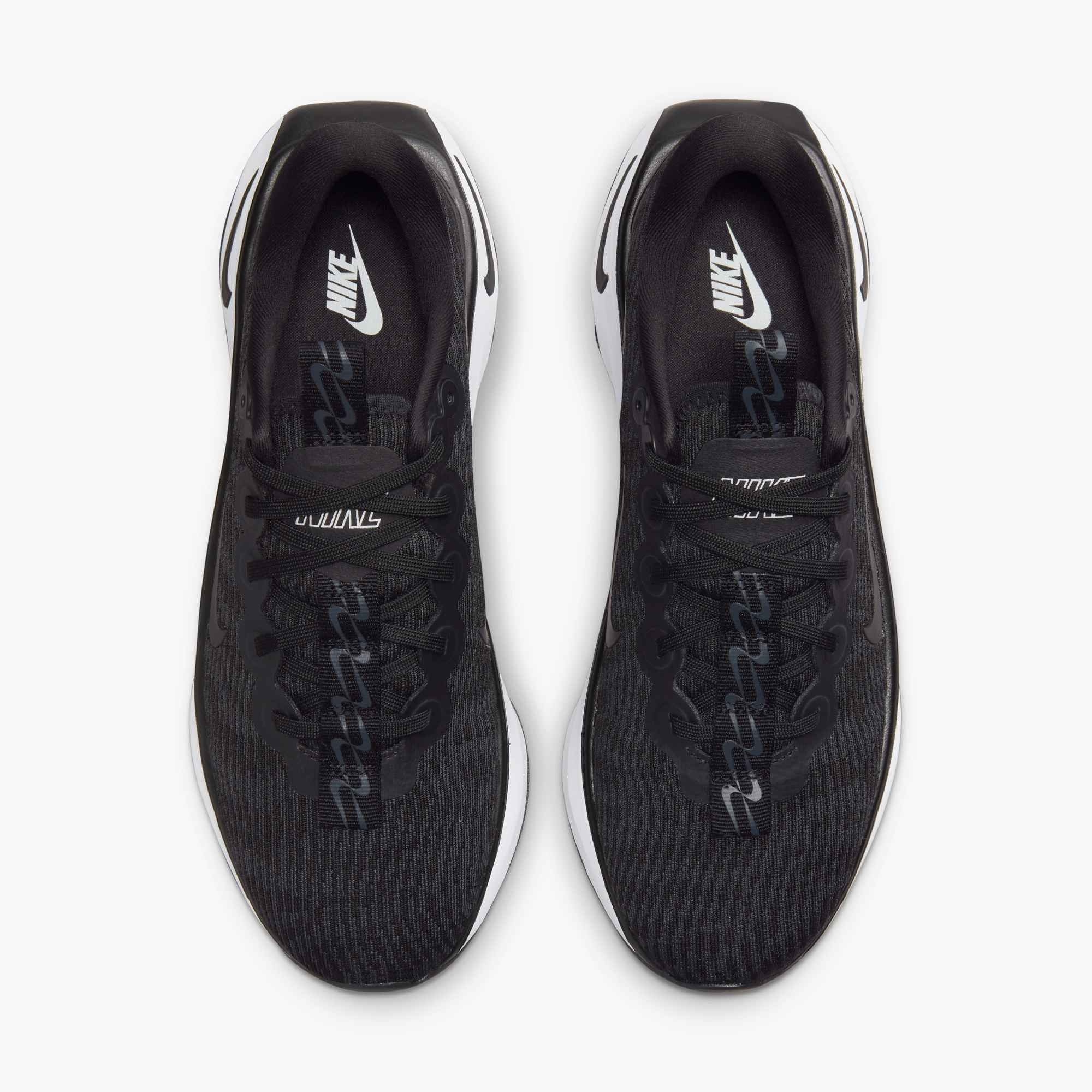 Nike Trainingsschuh »WMNS MOTIVA«  sportlicher Stil, Gummilaufsohle, Schnürung