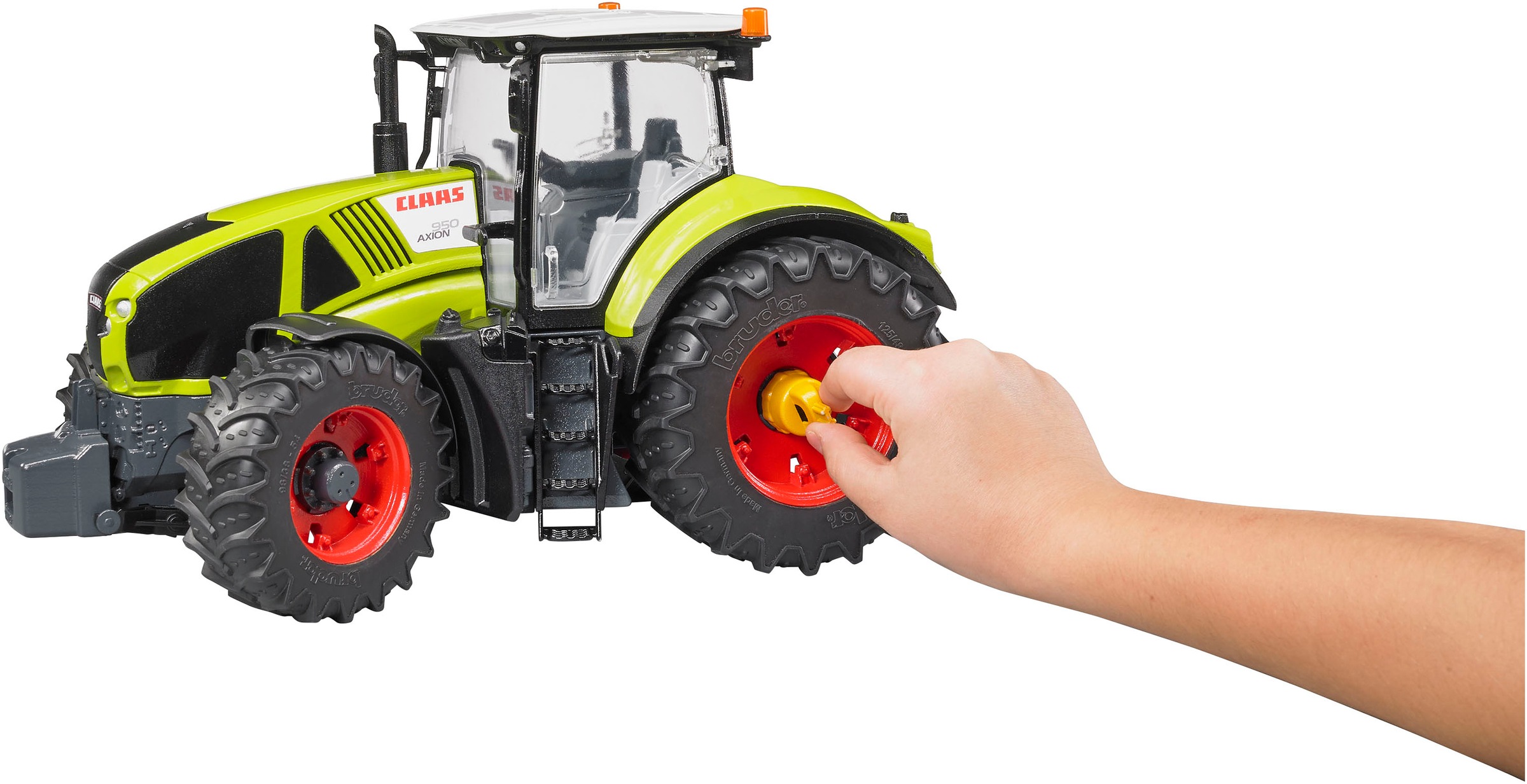 Bruder® Spielzeug-Traktor »Claas Axion 950 32 cm (03012)« Made in Europe