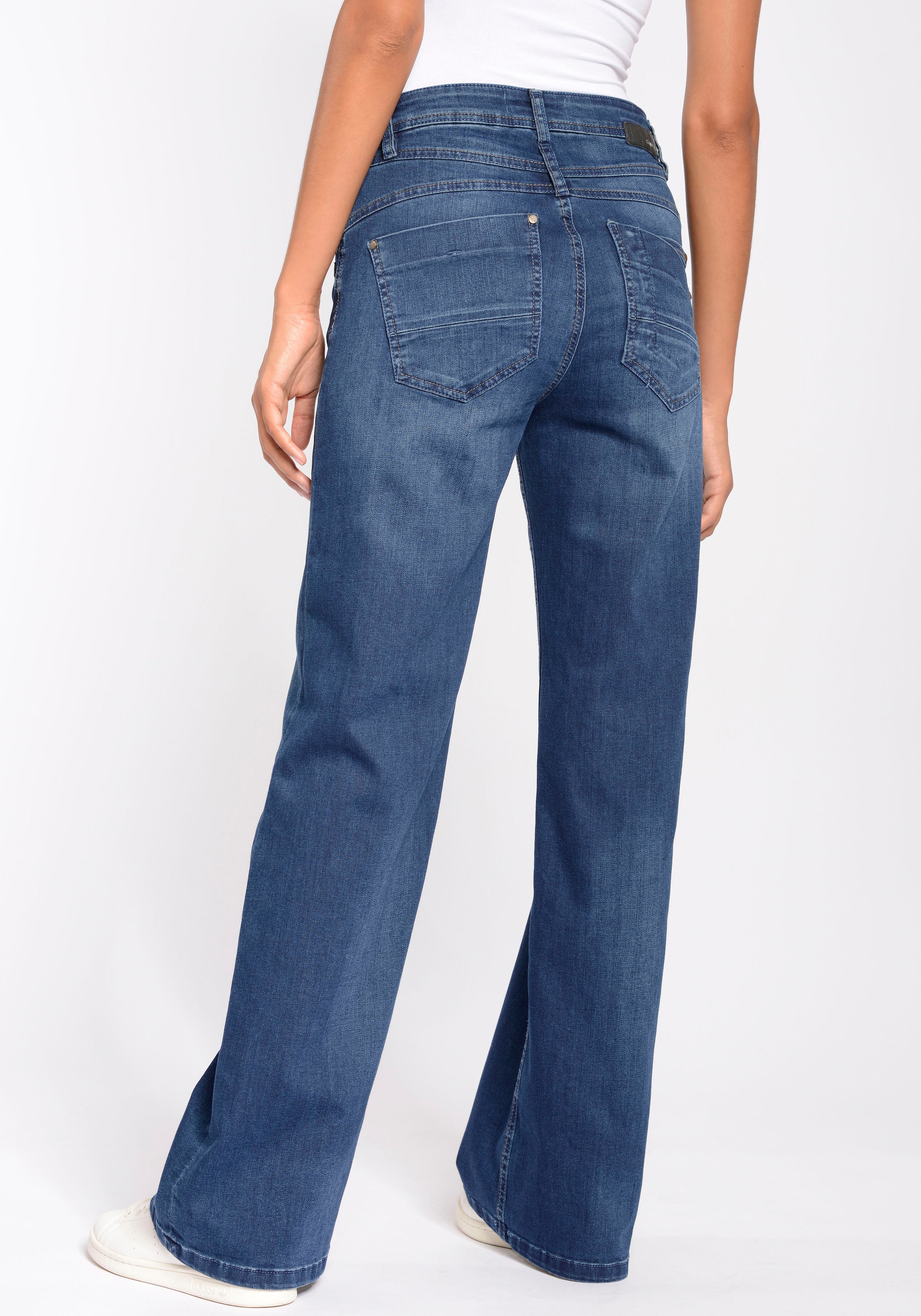 für Weite »94AMELIE WIDE«, OTTO perfekte die Jeans Elasthan GANG online mit Passform bei