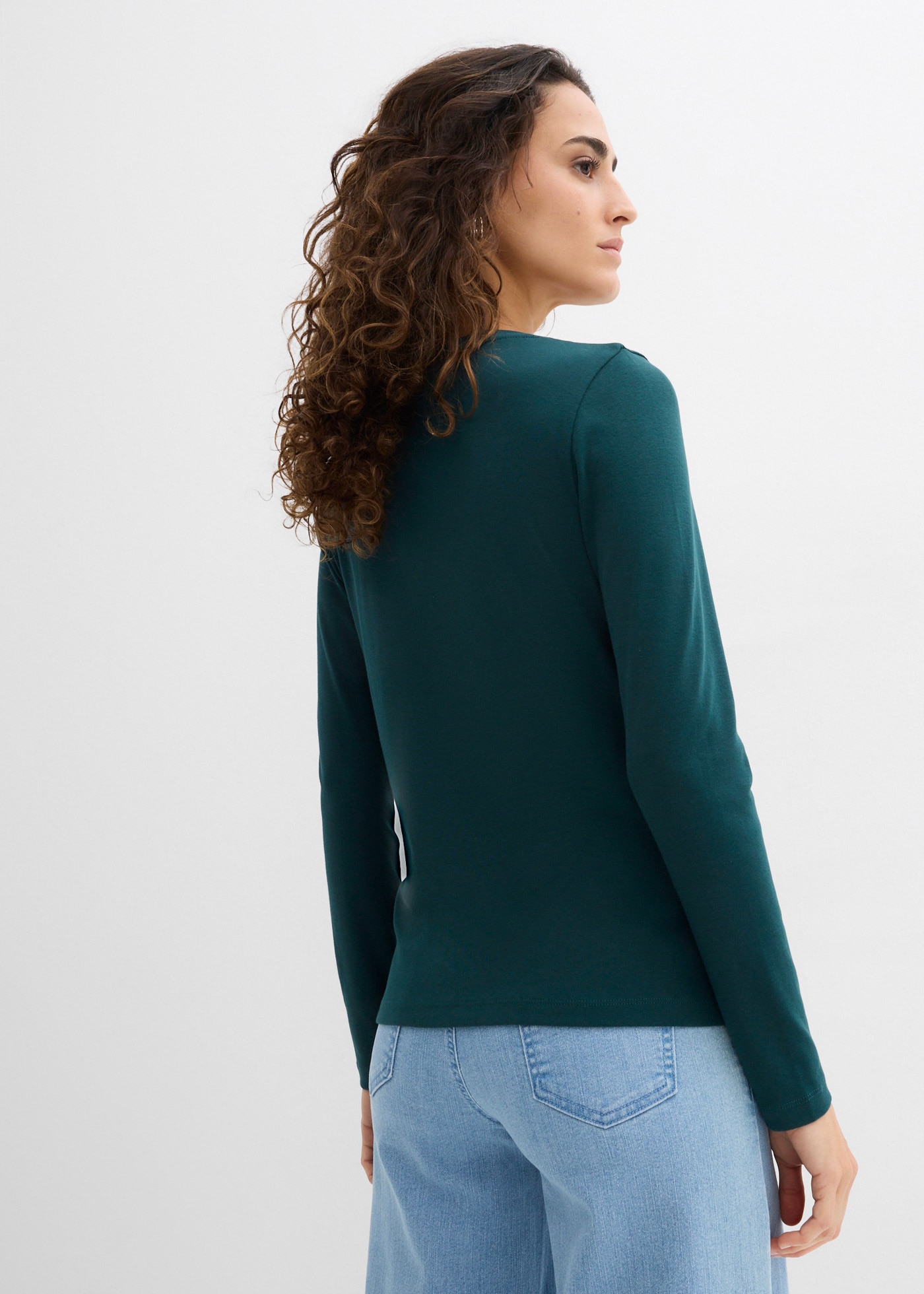 bonprix Langarmshirt eng anliegende Passform, lange Ärmel, Basic-Shirt