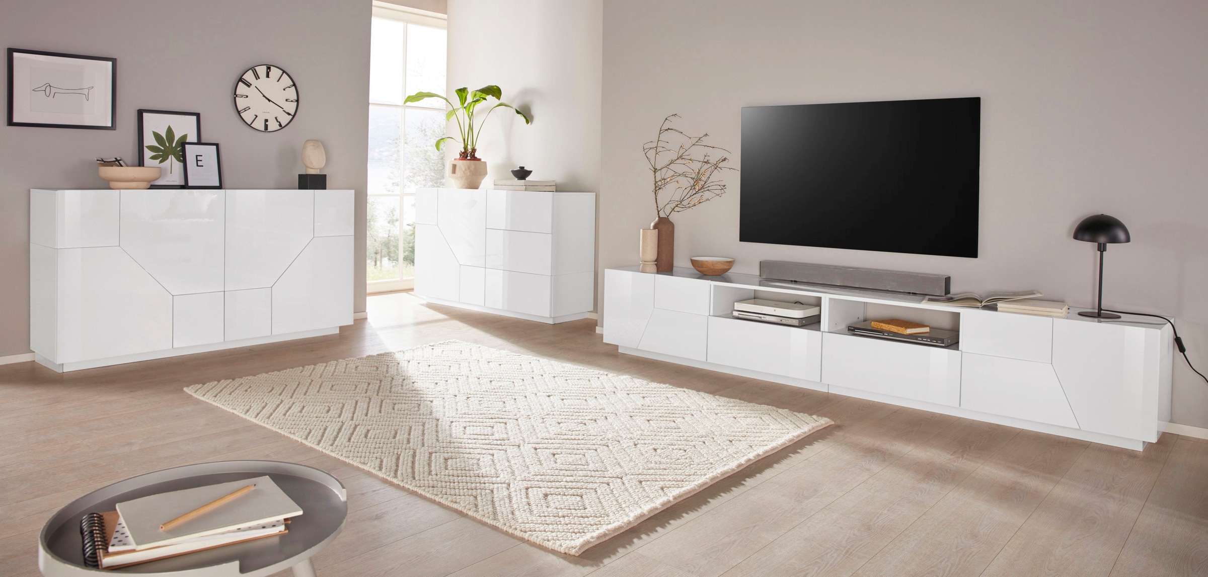 INOSIGN Lowboard »ALIEN- TV-Board, mit 4 Türen, 2 Schubladen und 2 offenen Fächern«, TV-Kommode Breite ca. 260 cm "Made in Italy"