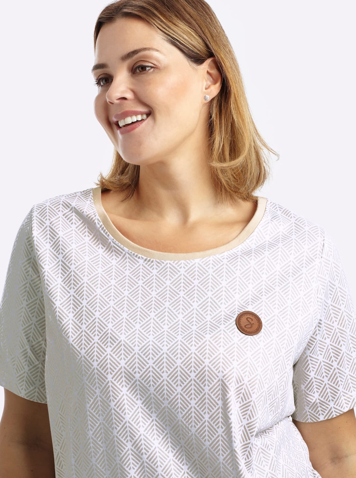 Sheego Rundhalsshirt »Halbarmshirt« 1