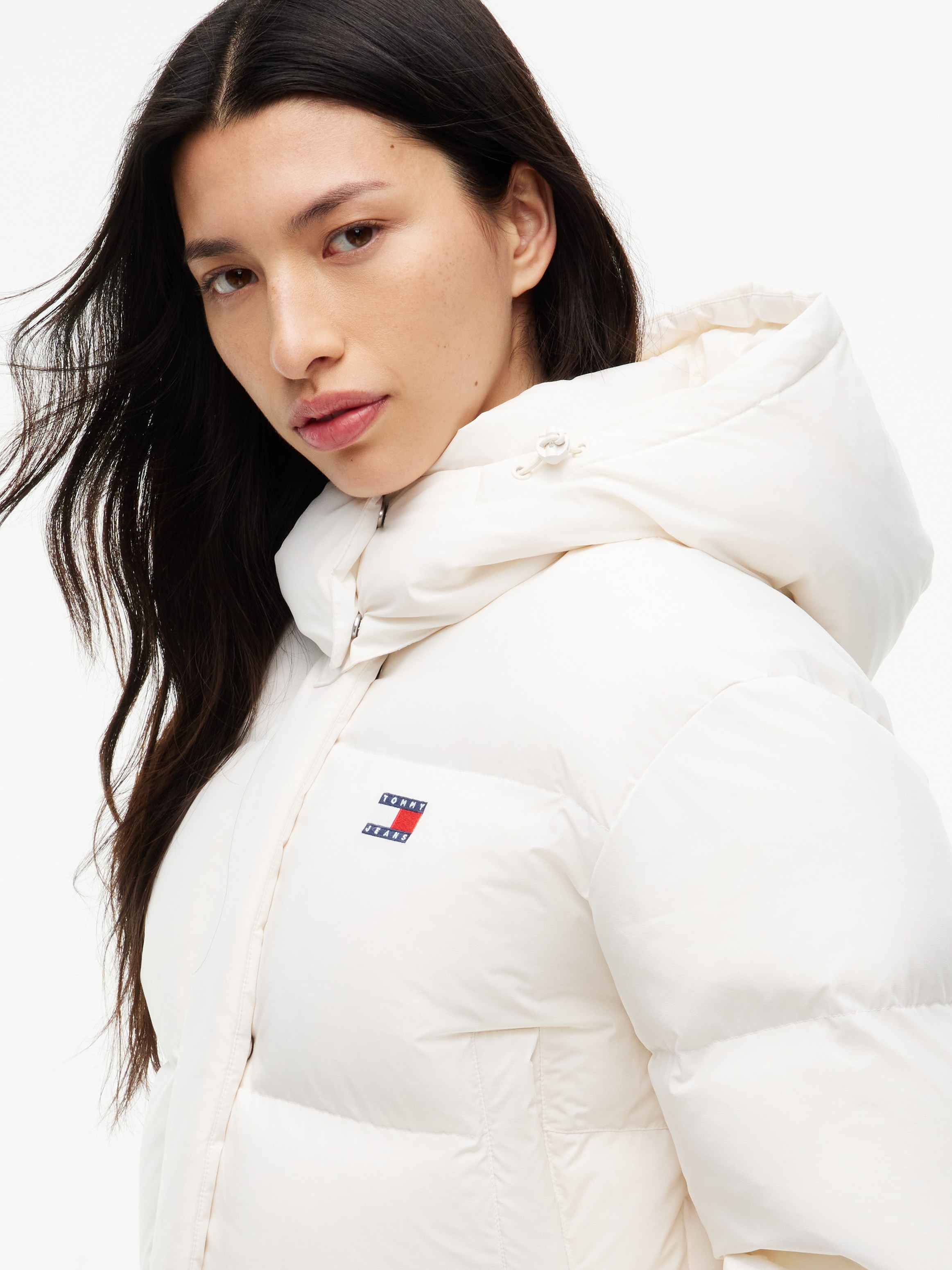 Tommy Jeans Steppjacke »TJW CRP ALASKA PUFFER EXT« mit Kapuze Kunstfaser
